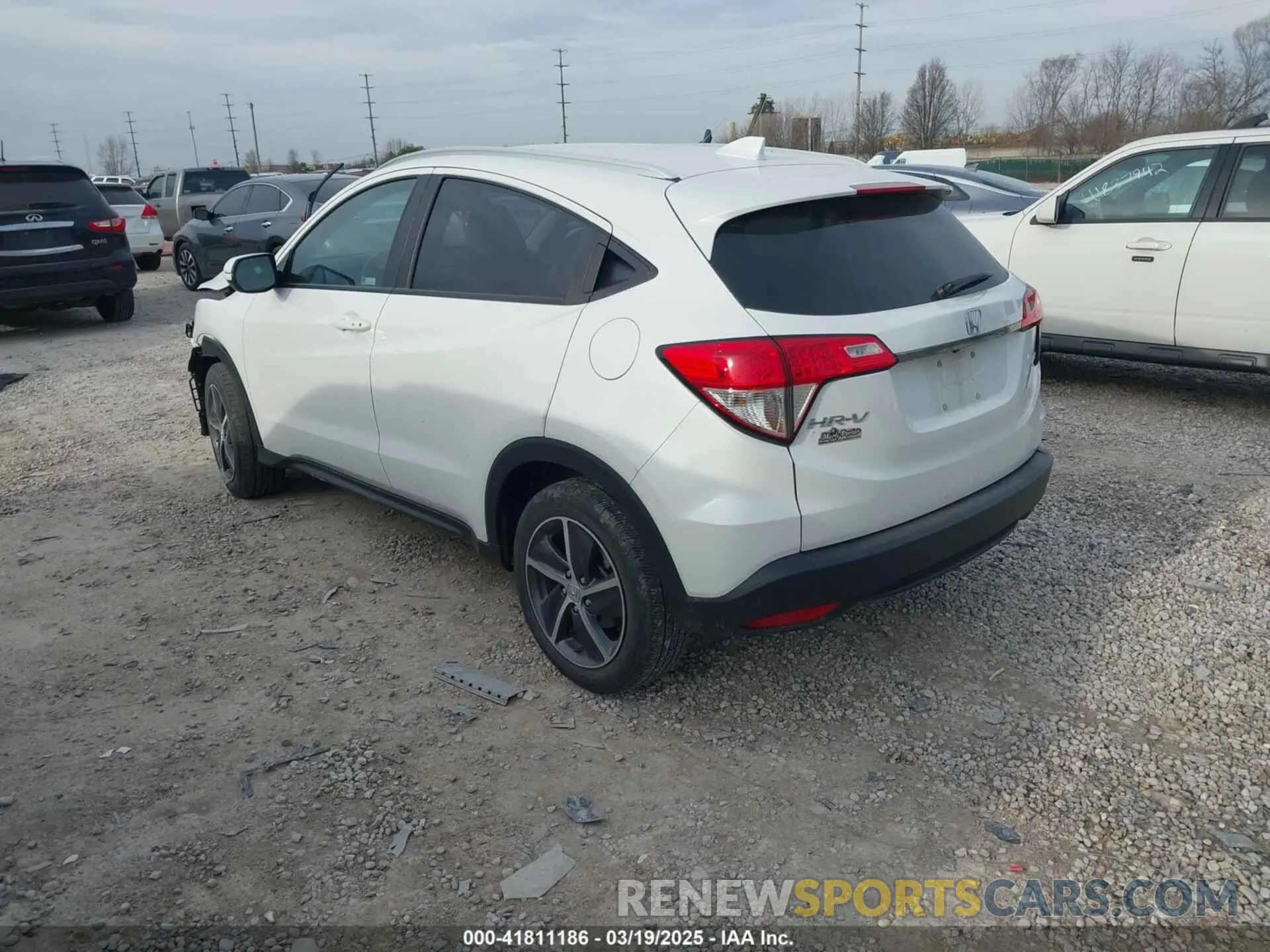 3 Фотография поврежденного автомобиля 3CZRU6H55NM767243 HONDA HR-V 2022