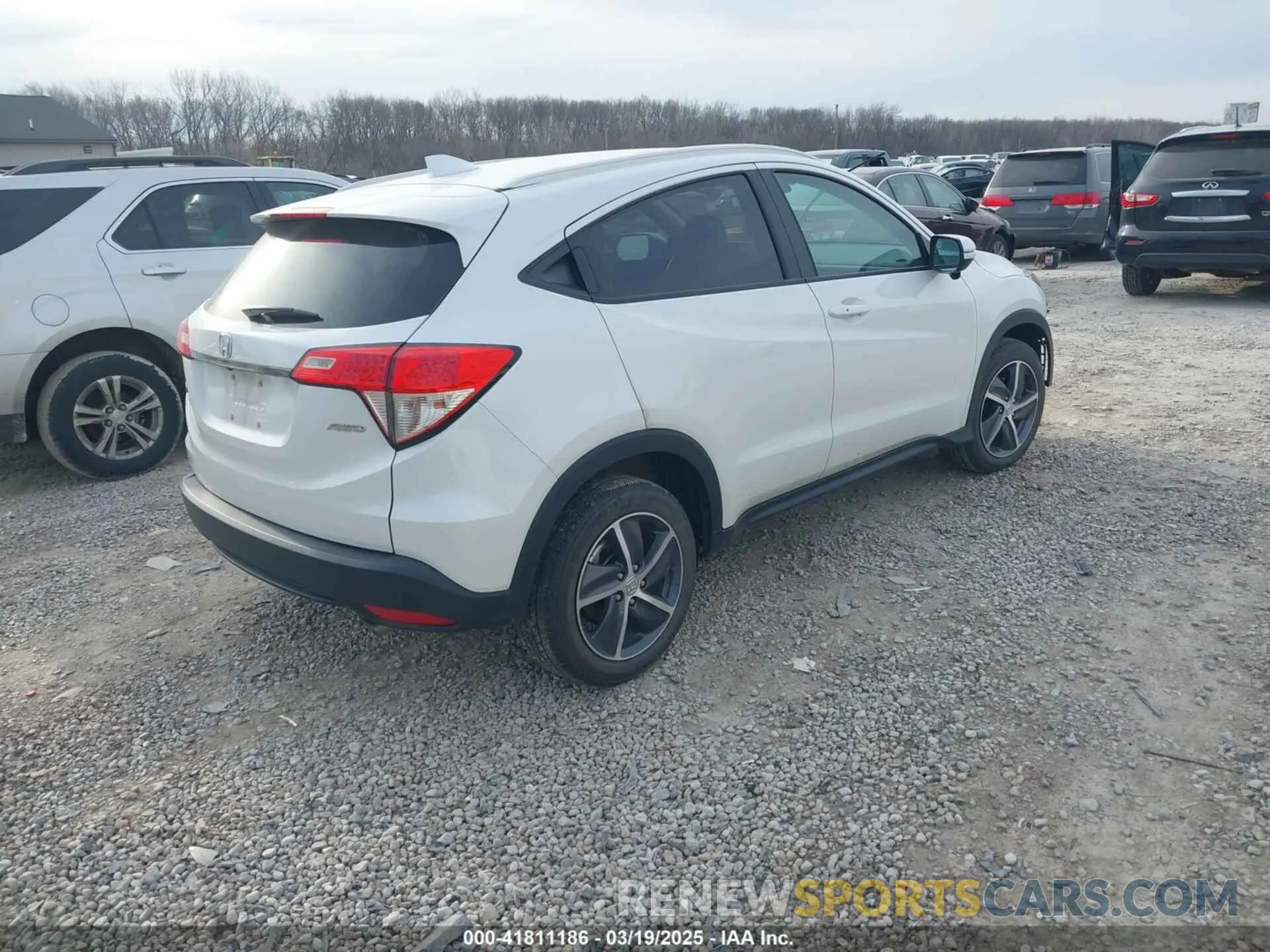 4 Фотография поврежденного автомобиля 3CZRU6H55NM767243 HONDA HR-V 2022