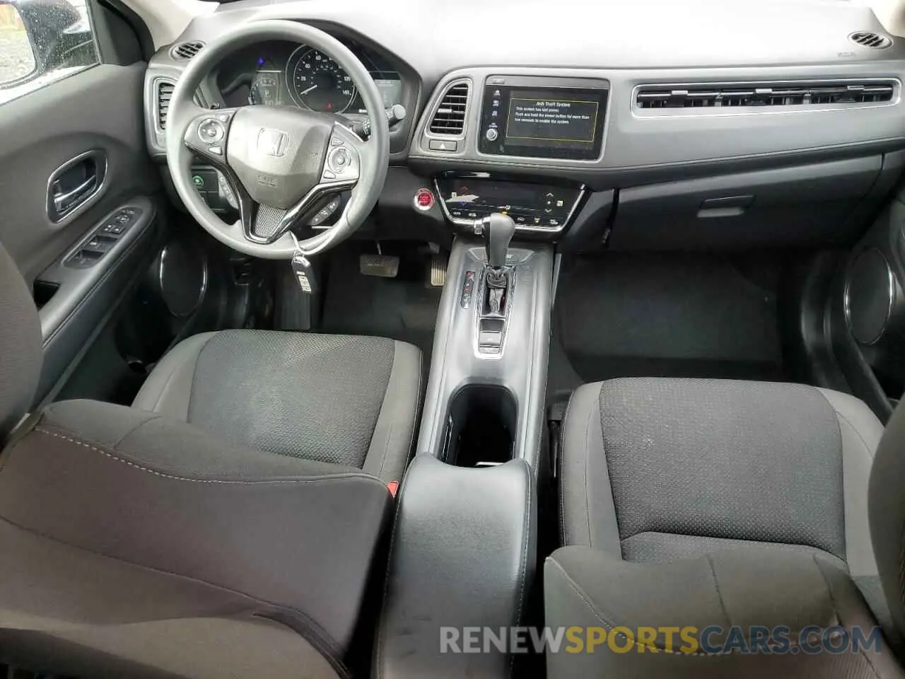 8 Photograph of a damaged car 3CZRU6H56NM743968 HONDA HR-V 2022