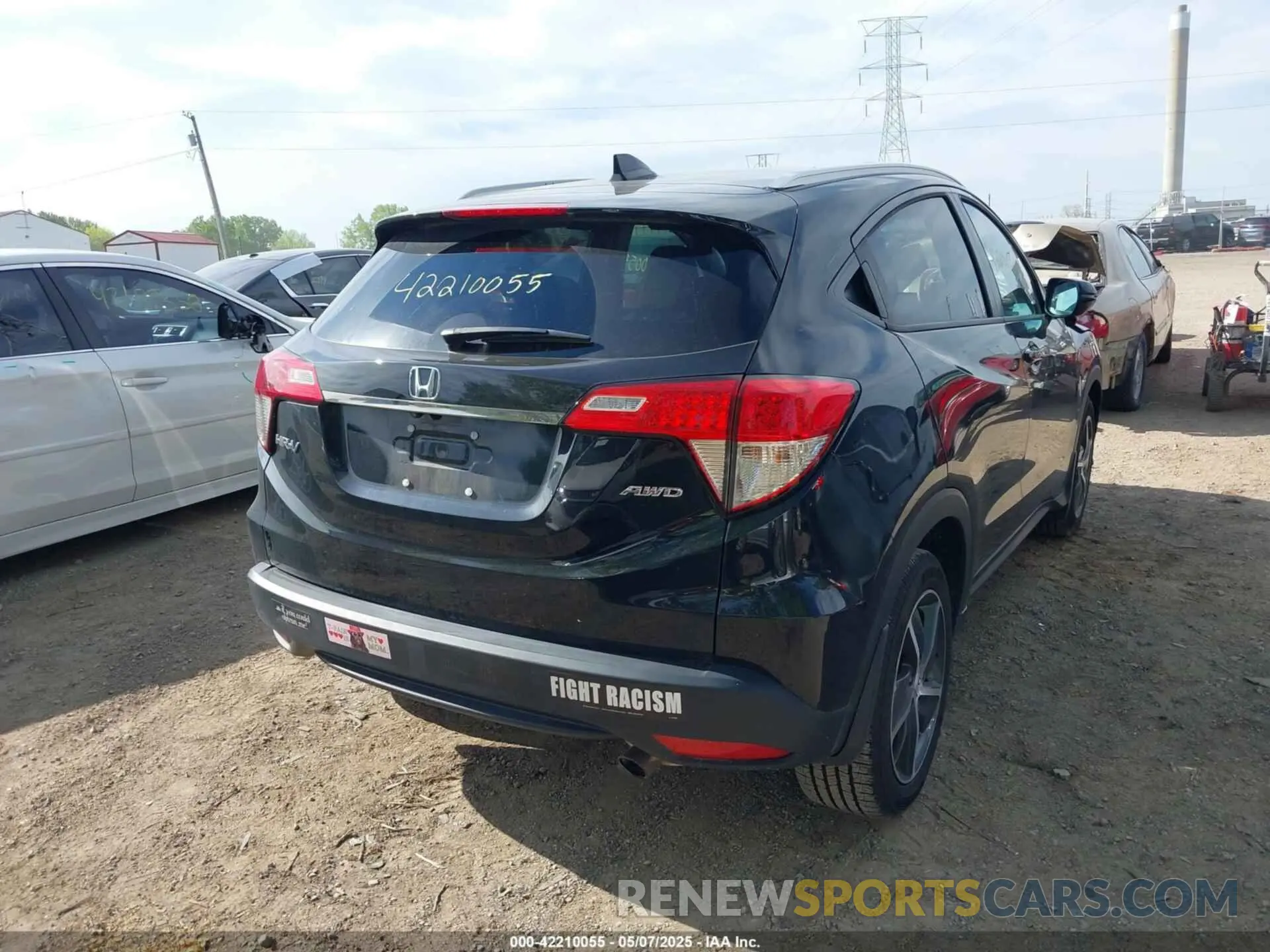4 Photograph of a damaged car 3CZRU6H57NM725401 HONDA HR-V 2022