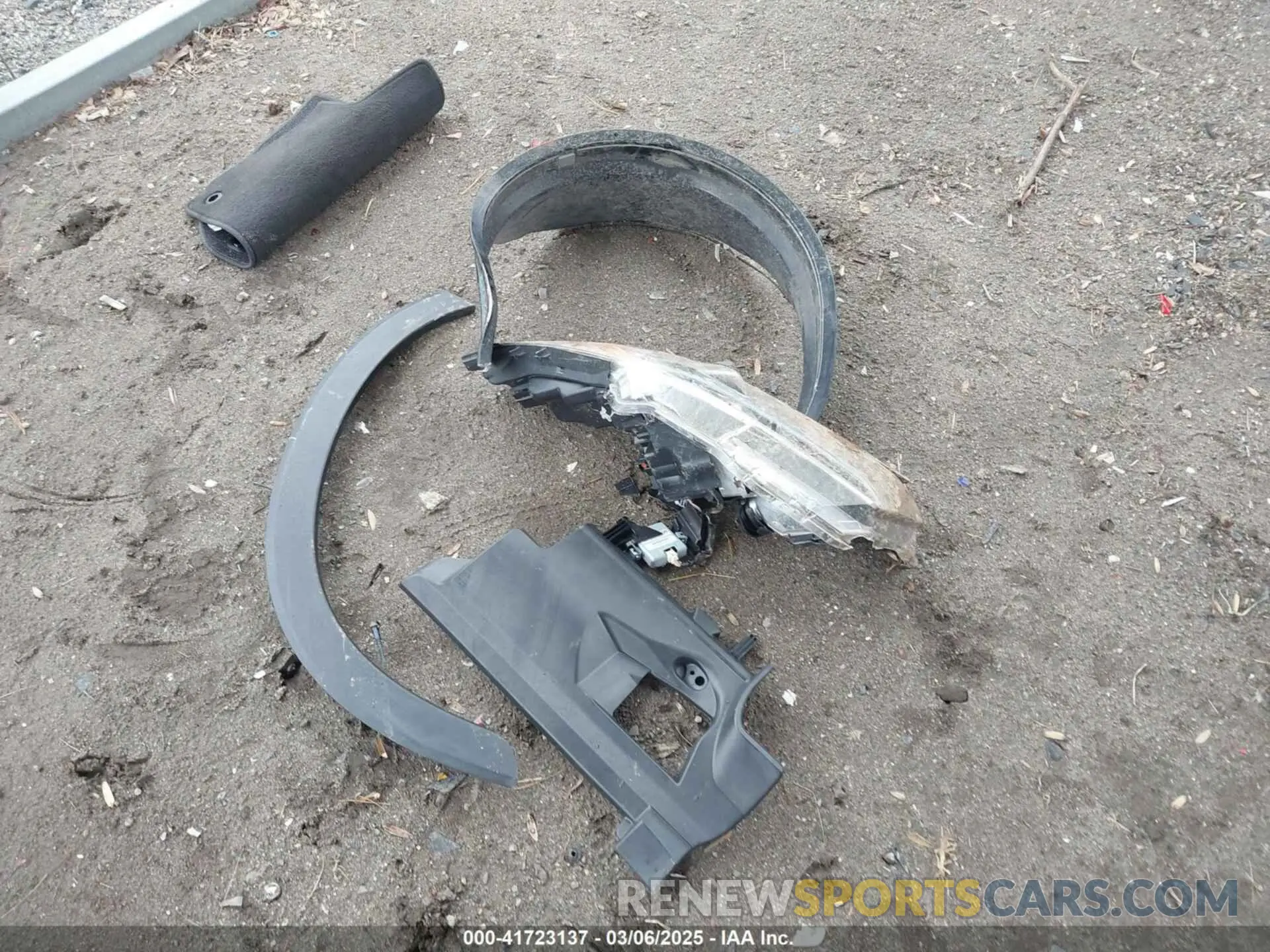 12 Фотография поврежденного автомобиля 3CZRU6H57NM753022 HONDA HR-V 2022