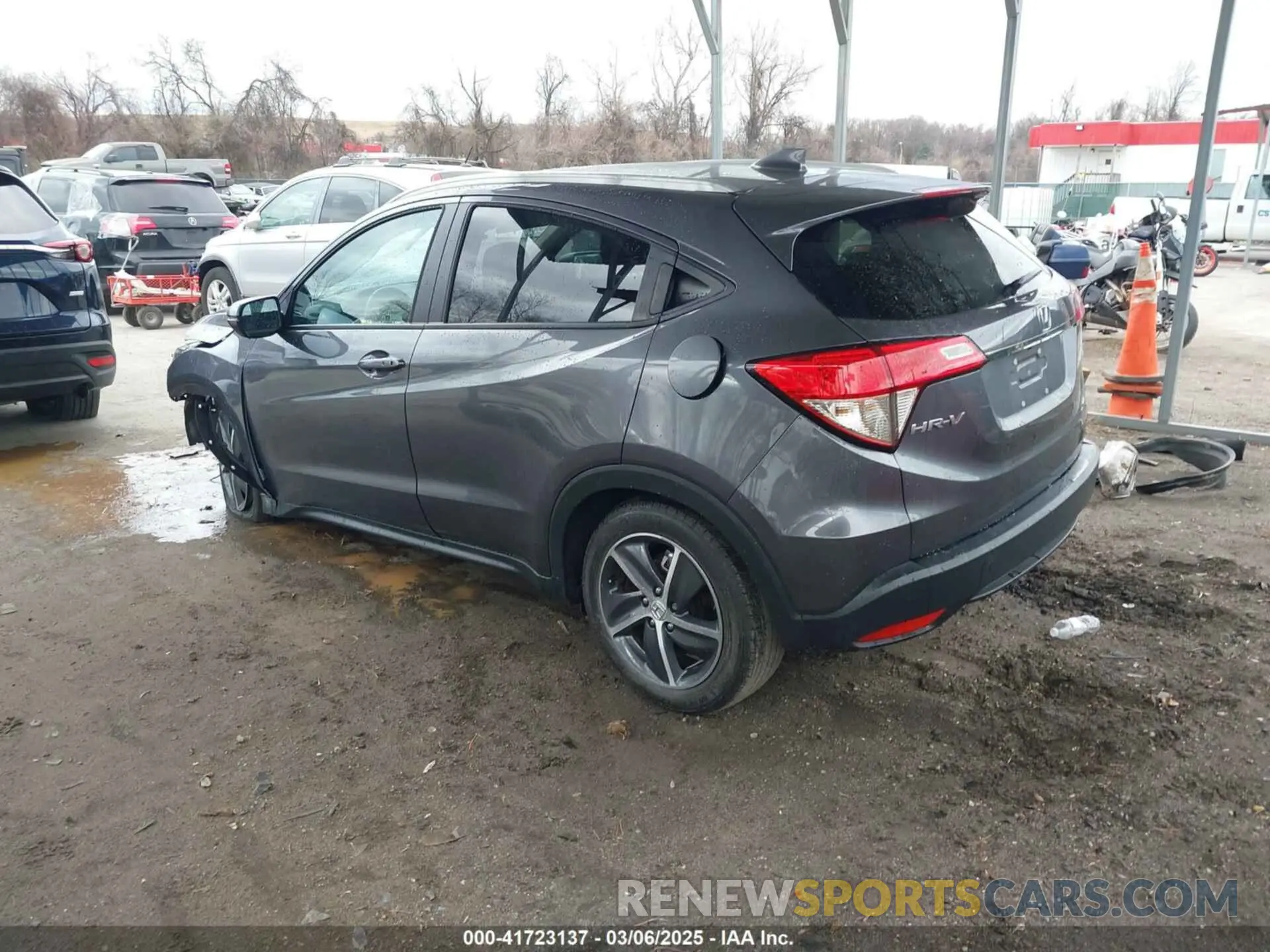 3 Фотография поврежденного автомобиля 3CZRU6H57NM753022 HONDA HR-V 2022