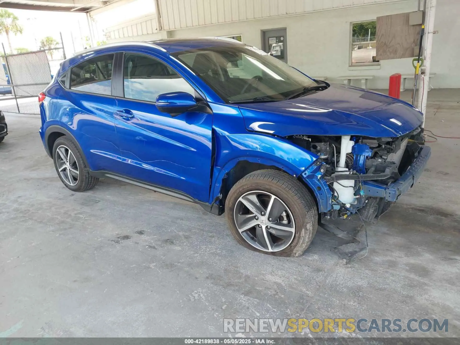 1 Фотография поврежденного автомобиля 3CZRU6H57NM757670 HONDA HR-V 2022