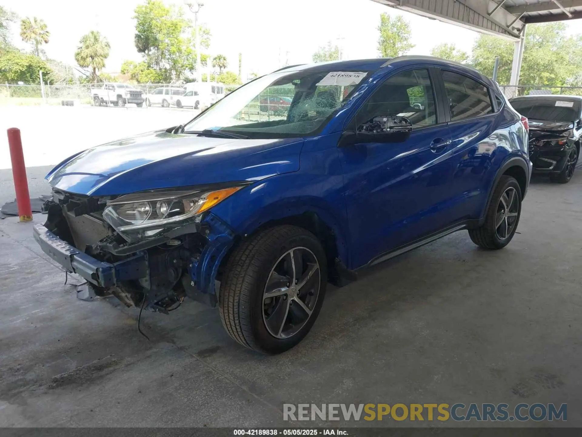 2 Фотография поврежденного автомобиля 3CZRU6H57NM757670 HONDA HR-V 2022