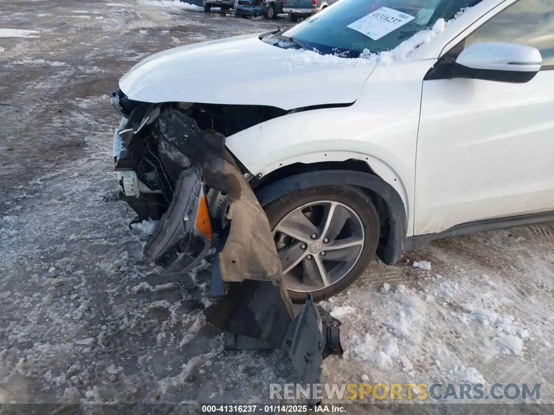 18 Фотография поврежденного автомобиля 3CZRU6H58NM700720 HONDA HR-V 2022