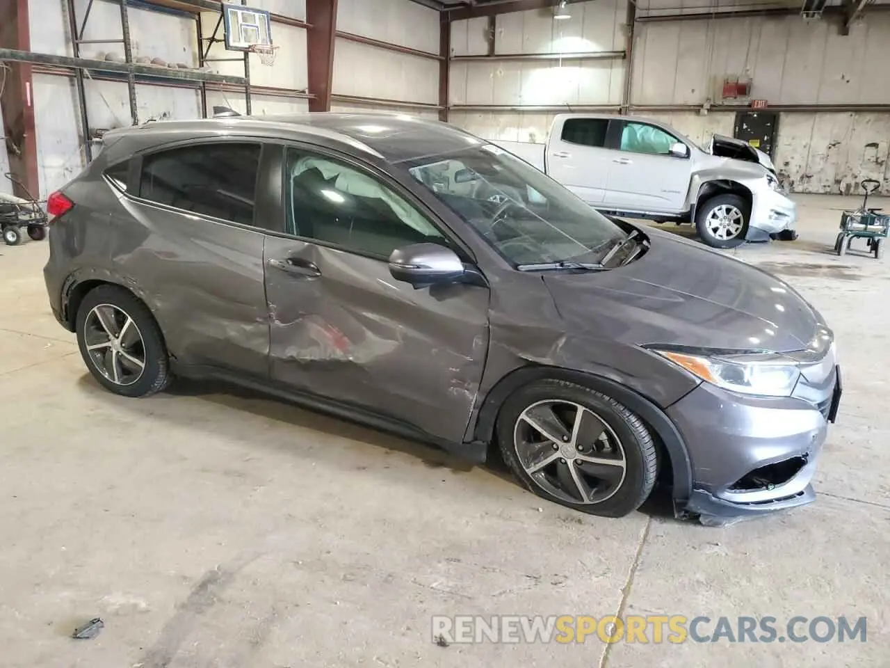 4 Photograph of a damaged car 3CZRU6H58NM752218 HONDA HR-V 2022