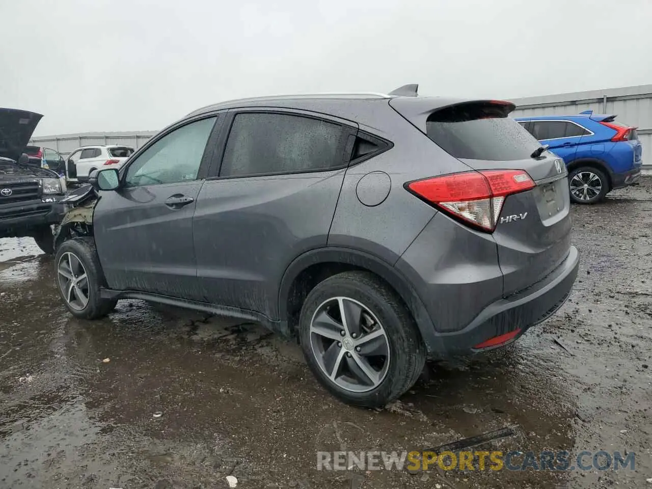 2 Photograph of a damaged car 3CZRU6H58NM772565 HONDA HR-V 2022