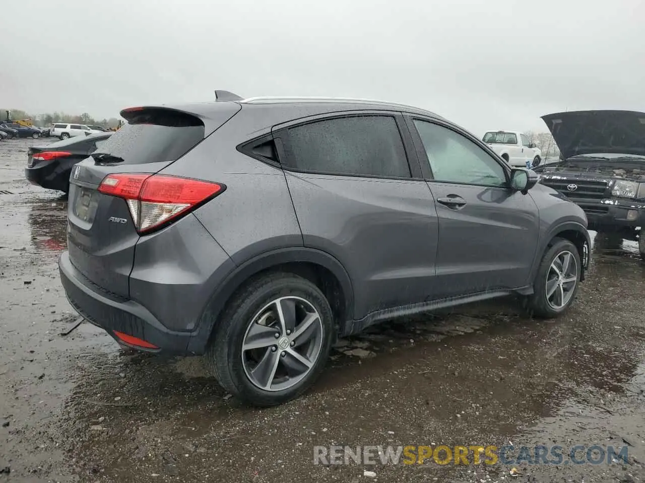 3 Photograph of a damaged car 3CZRU6H58NM772565 HONDA HR-V 2022