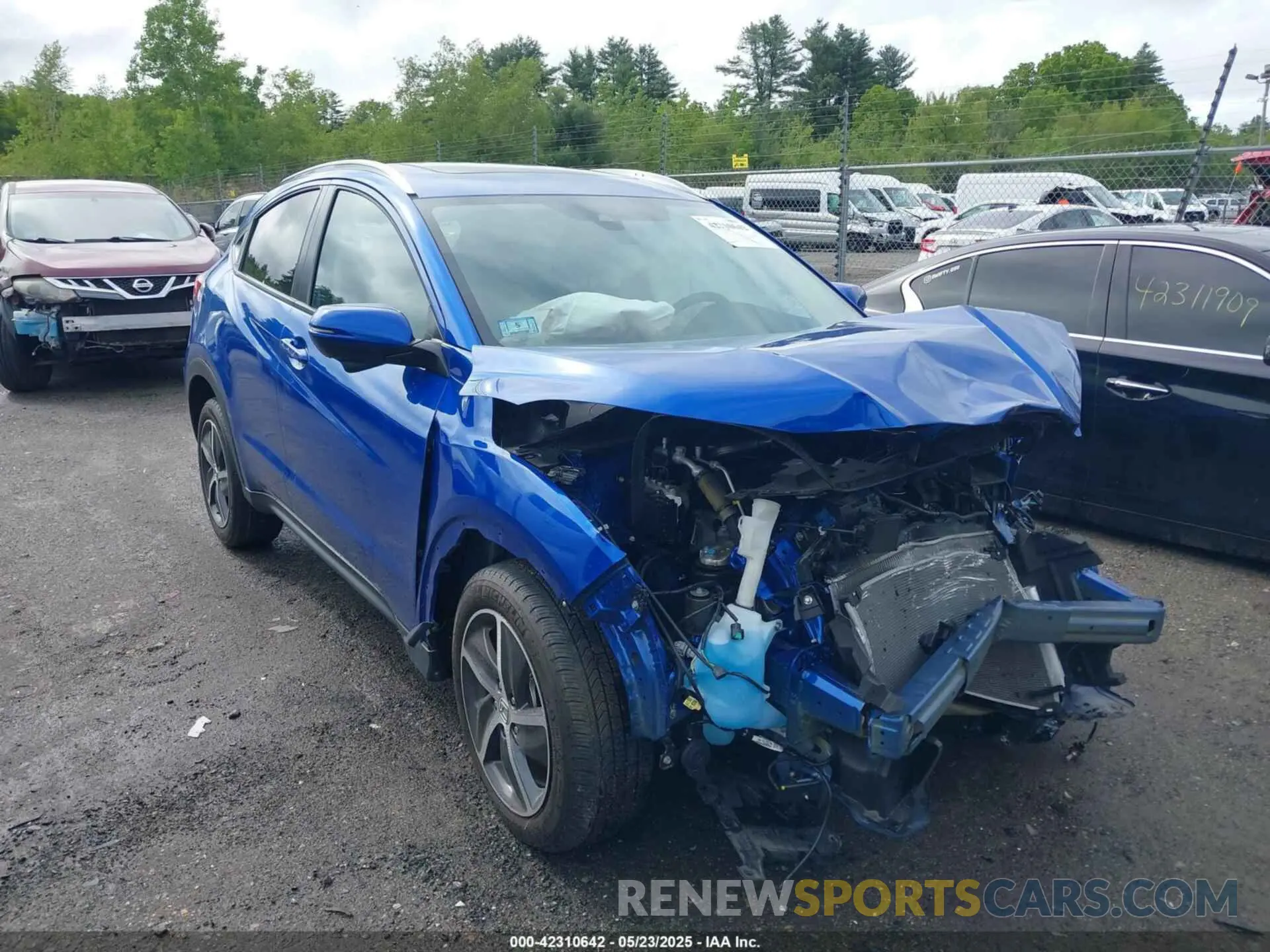 14 Photograph of a damaged car 3CZRU6H59NM750767 HONDA HR-V 2022