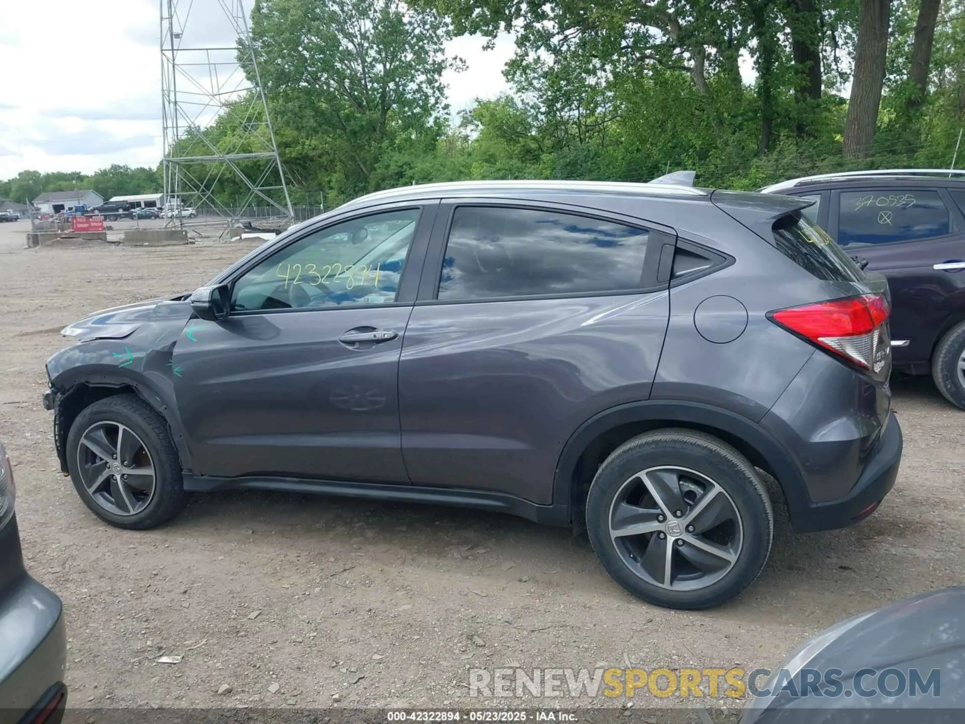 15 Photograph of a damaged car 3CZRU6H59NM764779 HONDA HR-V 2022