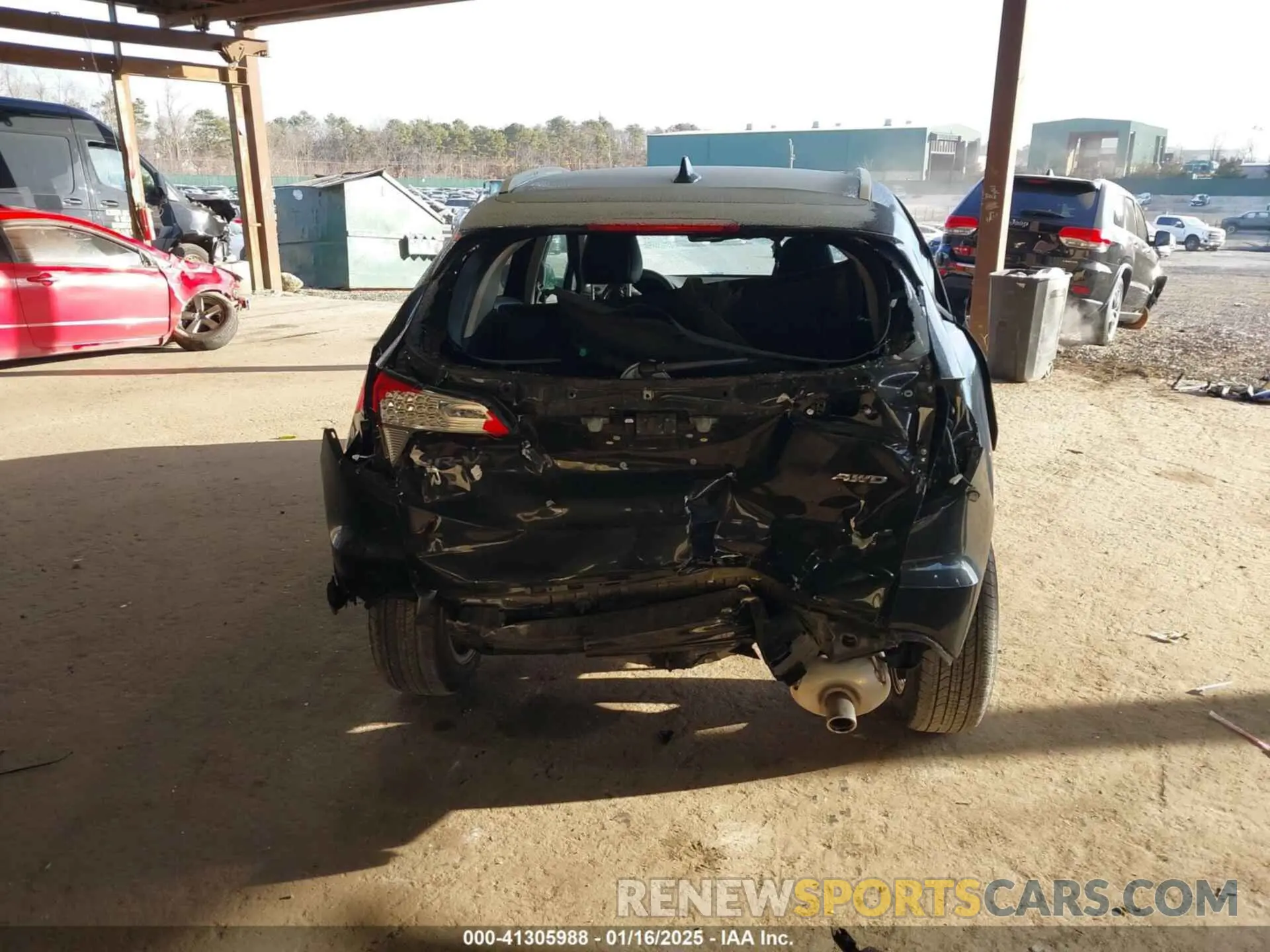 17 Photograph of a damaged car 3CZRU6H75NM705729 HONDA HR-V 2022