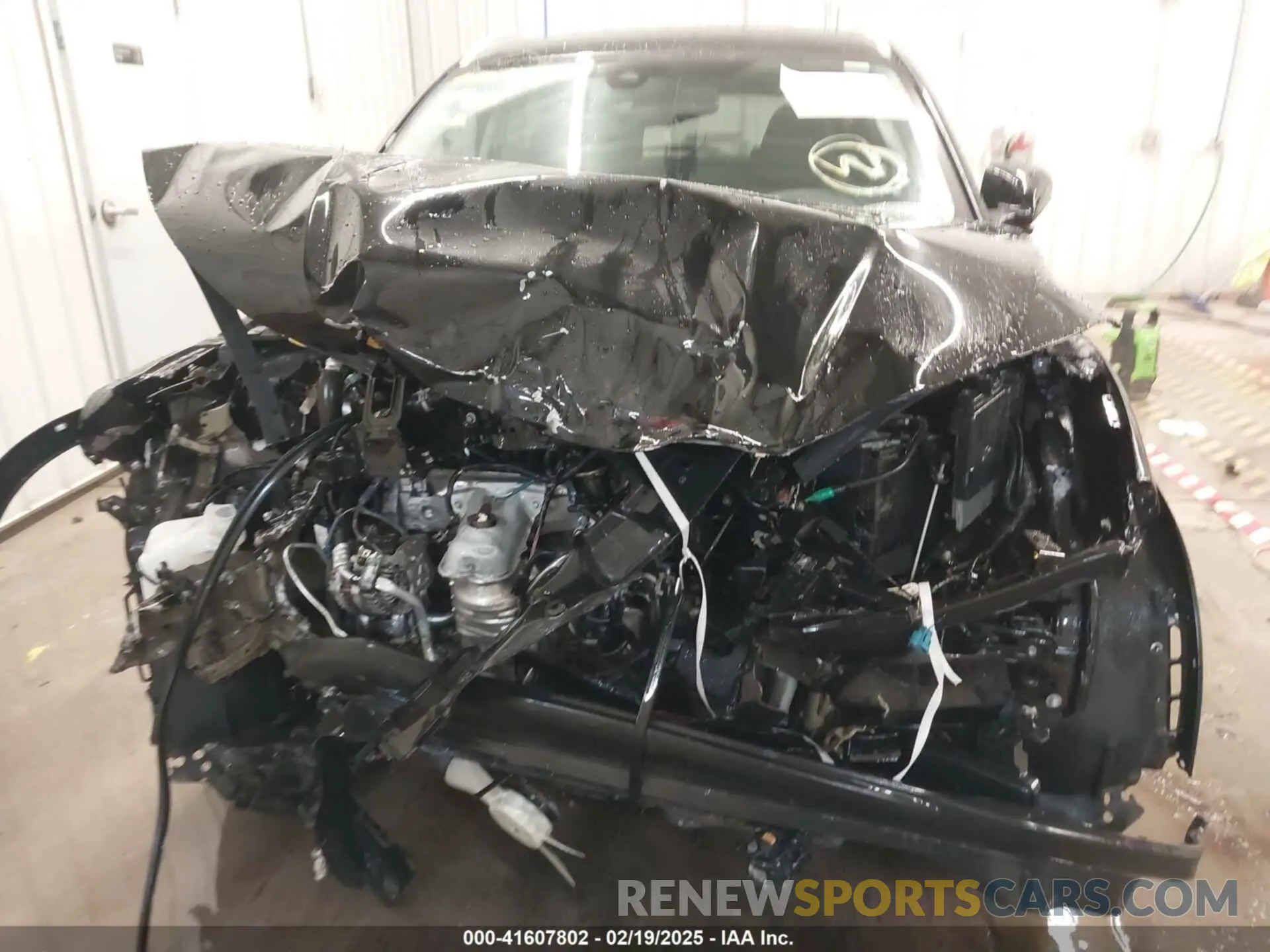 12 Photograph of a damaged car 3CZRU6H75NM731232 HONDA HR-V 2022