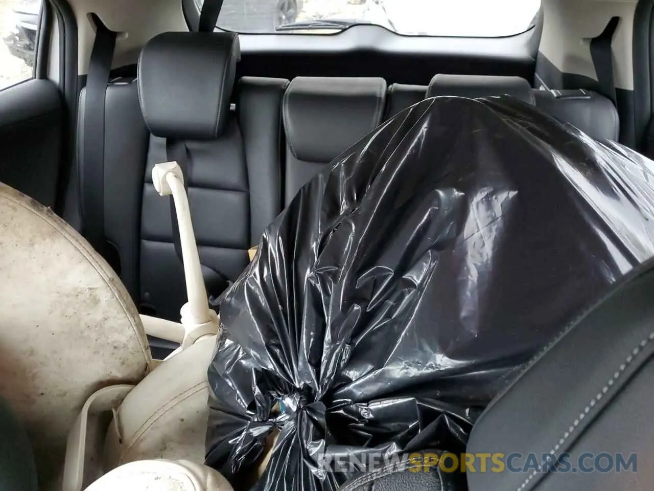 10 Фотография поврежденного автомобиля 3CZRU6H7XNM742680 HONDA HR-V 2022