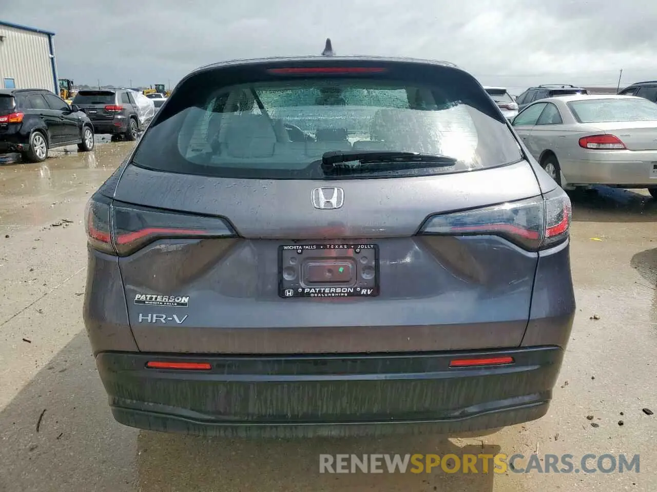 6 Photograph of a damaged car 3CZRZ1H30PM715685 HONDA HR-V 2023