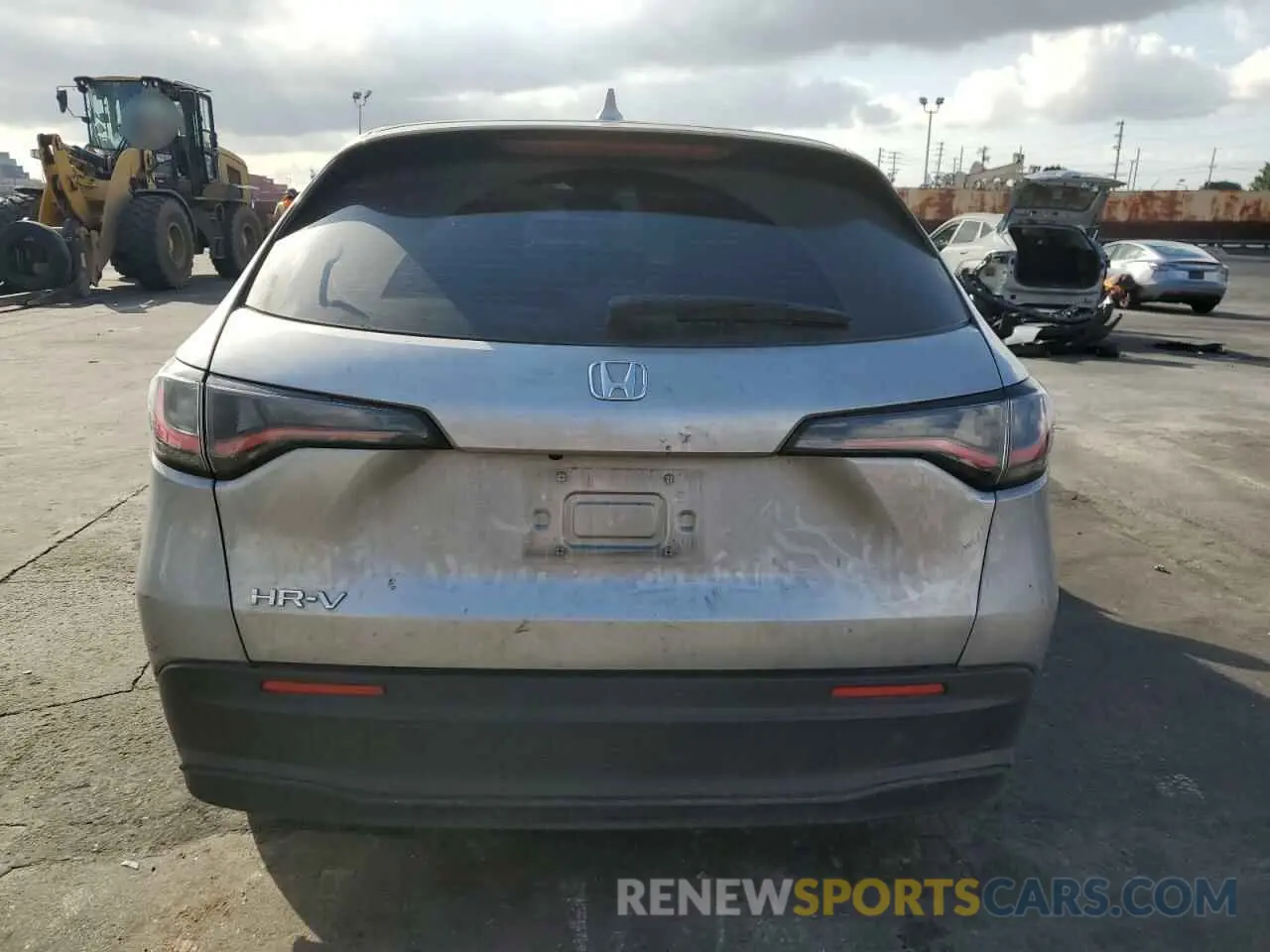 6 Фотография поврежденного автомобиля 3CZRZ1H30PM743468 HONDA HR-V 2023