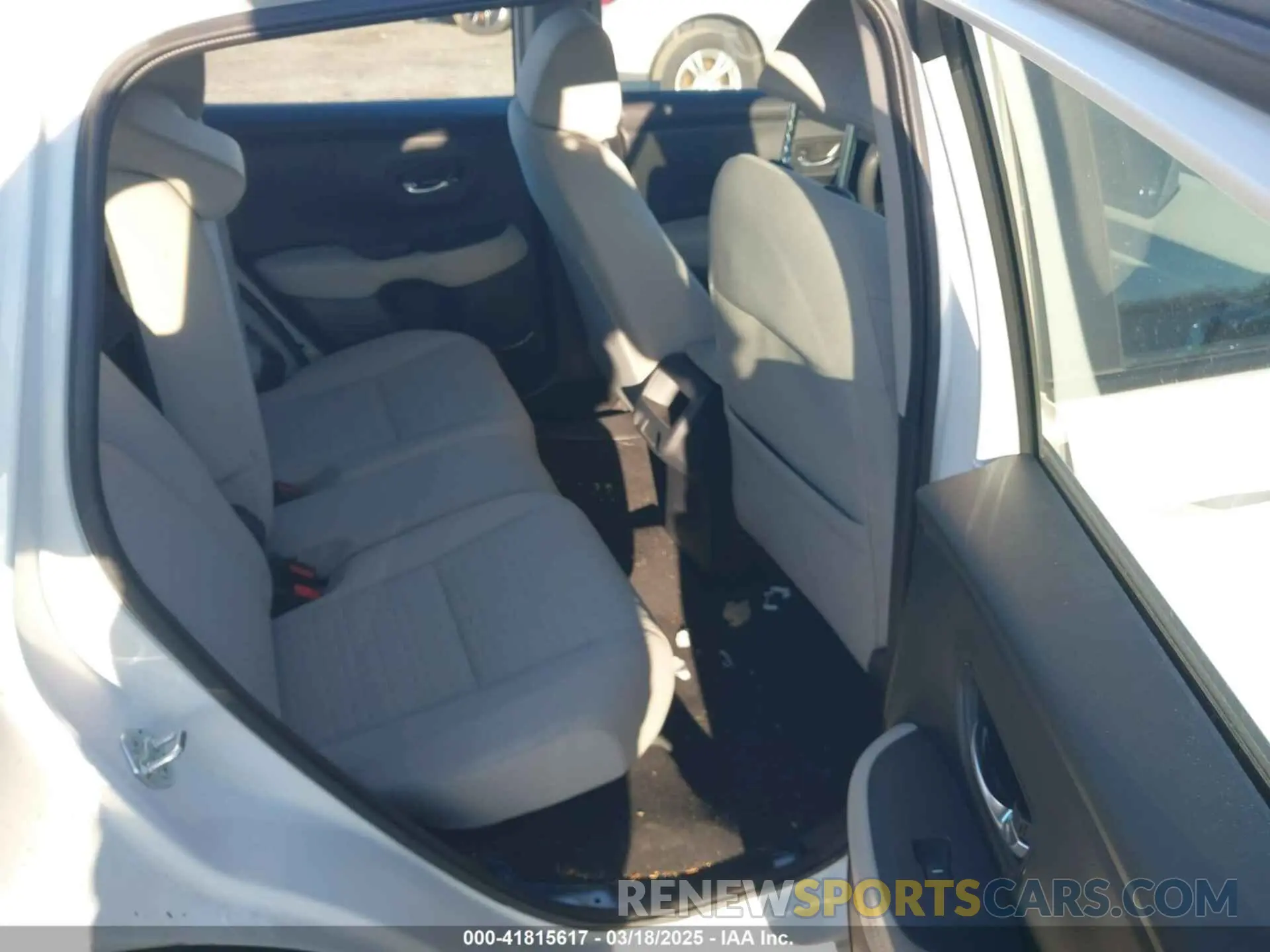 8 Photograph of a damaged car 3CZRZ1H32PM724551 HONDA HR-V 2023