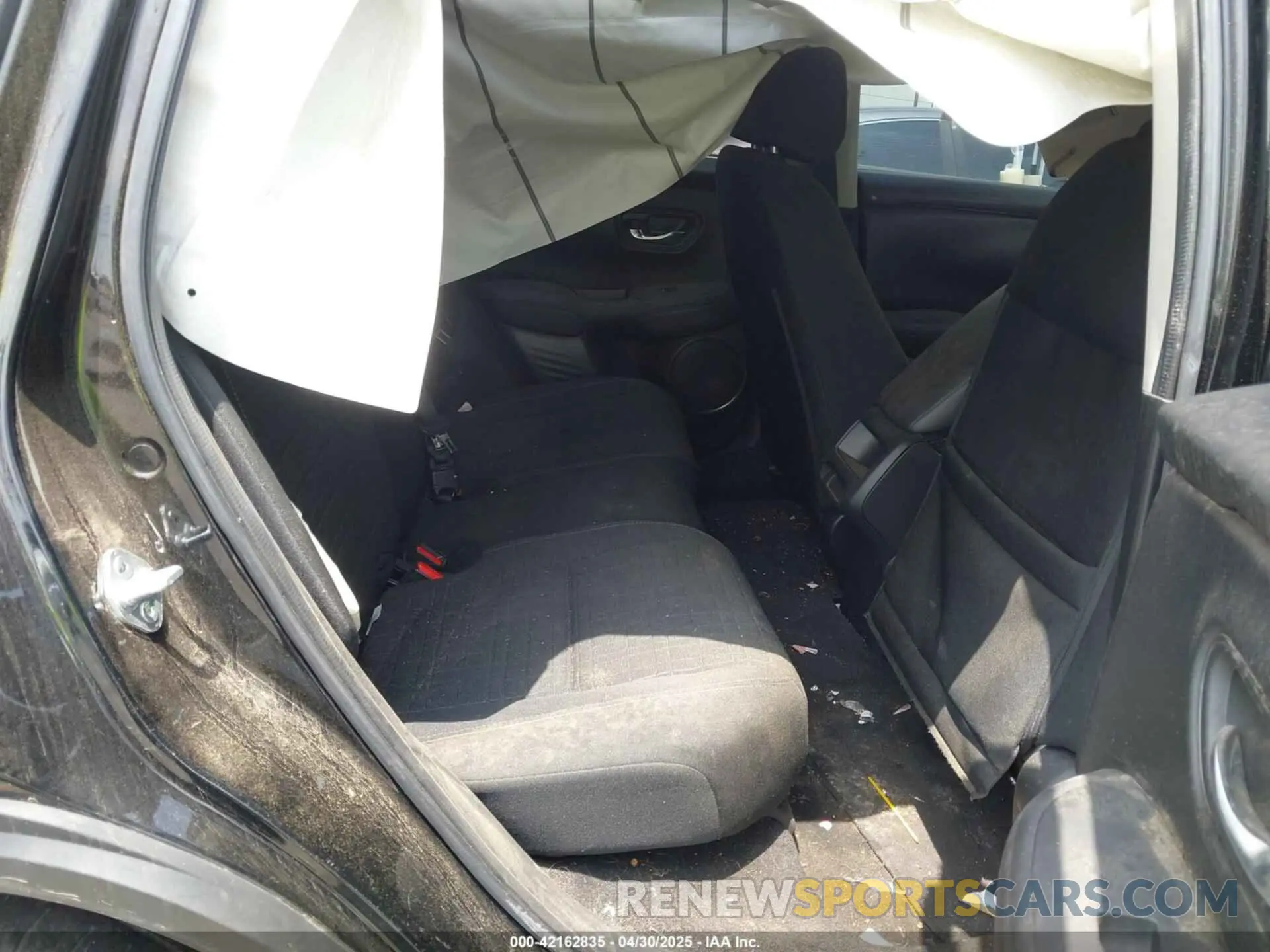 8 Photograph of a damaged car 3CZRZ1H32PM742306 HONDA HR-V 2023