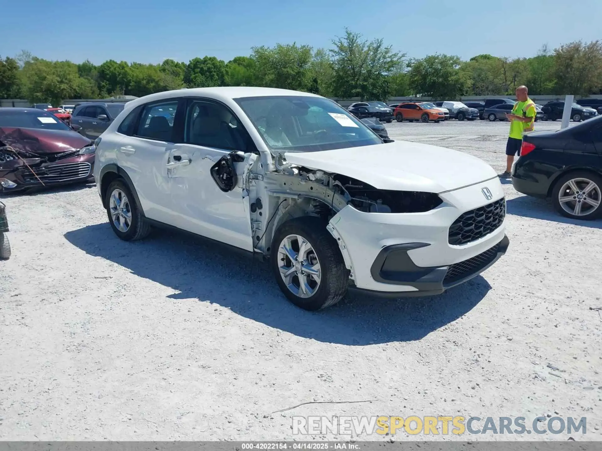 1 Фотография поврежденного автомобиля 3CZRZ1H33PM717656 HONDA HR-V 2023