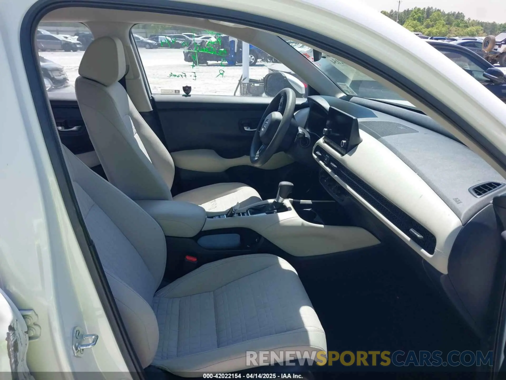 5 Фотография поврежденного автомобиля 3CZRZ1H33PM717656 HONDA HR-V 2023