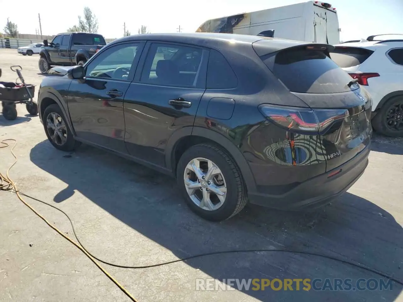 2 Photograph of a damaged car 3CZRZ1H33PM729290 HONDA HR-V 2023