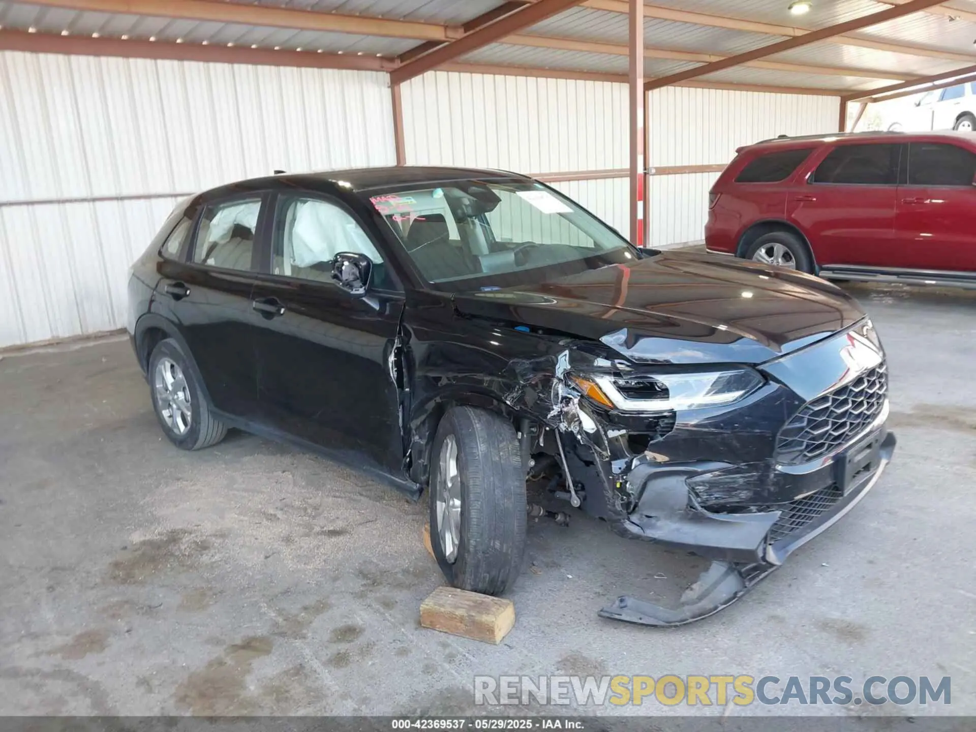 1 Фотография поврежденного автомобиля 3CZRZ1H33PM738409 HONDA HR-V 2023