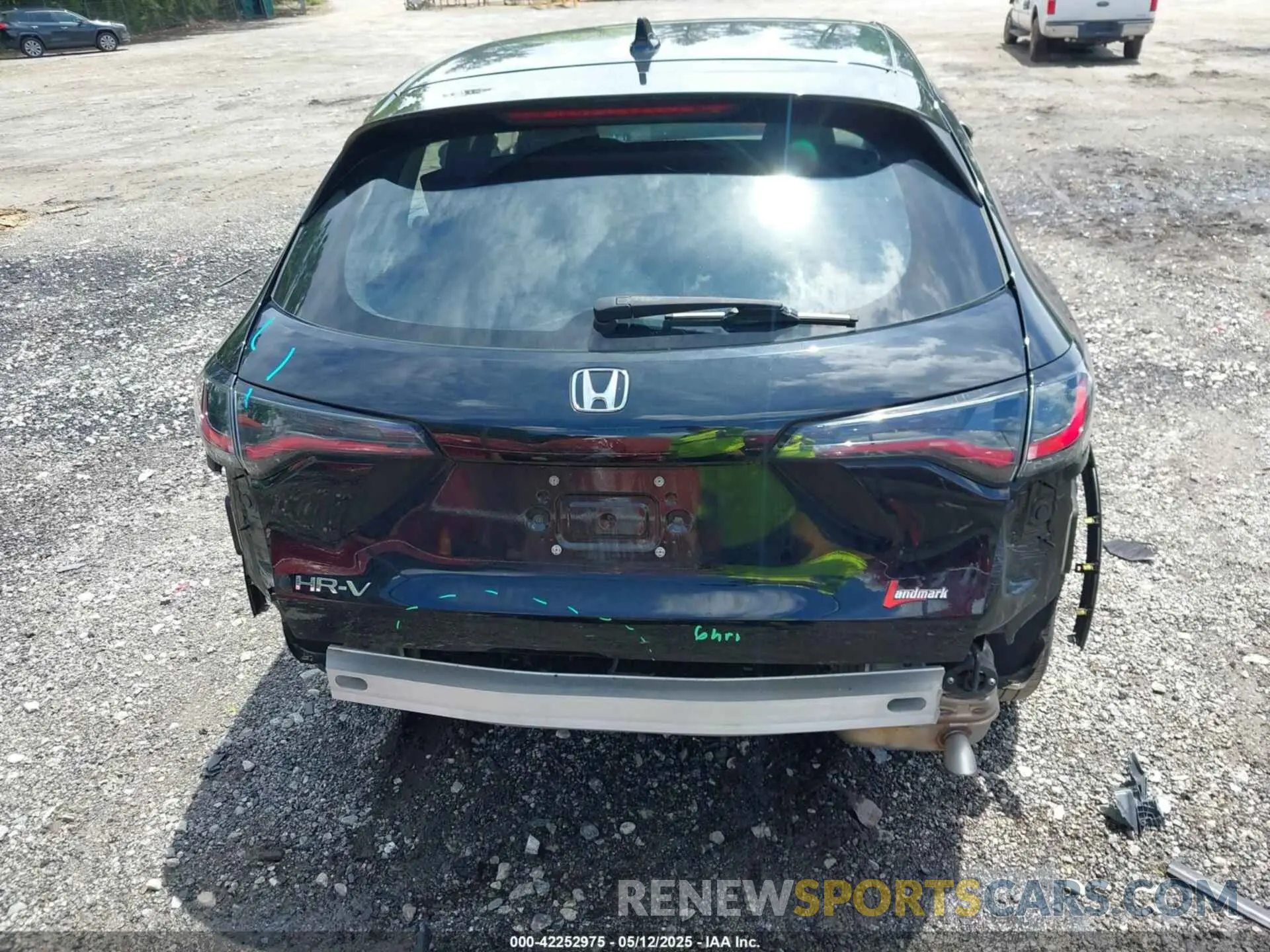 16 Фотография поврежденного автомобиля 3CZRZ1H3XPM704984 HONDA HR-V 2023