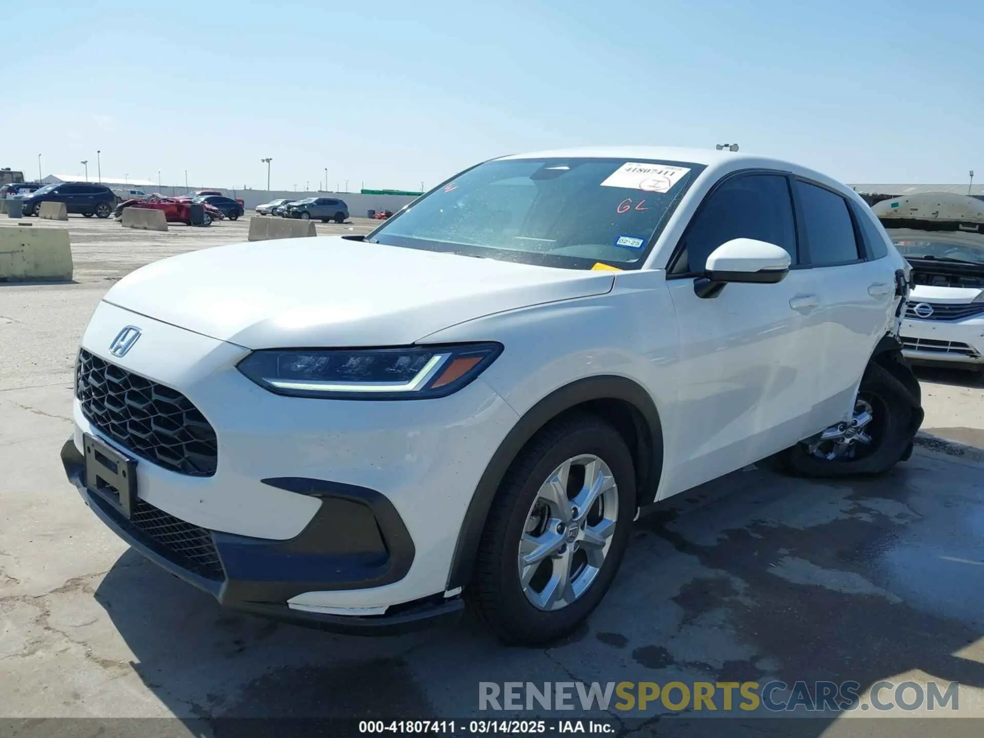 2 Photograph of a damaged car 3CZRZ1H3XPM729352 HONDA HR-V 2023