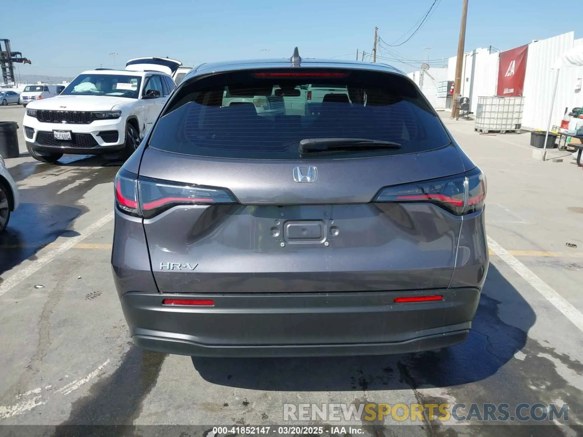 17 Photograph of a damaged car 3CZRZ1H3XPM729920 HONDA HR-V 2023