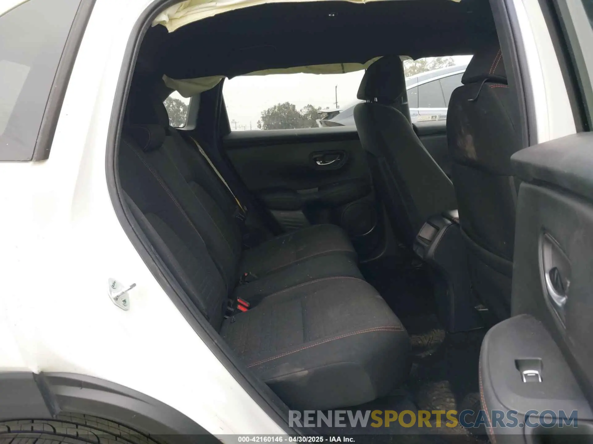 8 Photograph of a damaged car 3CZRZ1H51PM707483 HONDA HR-V 2023