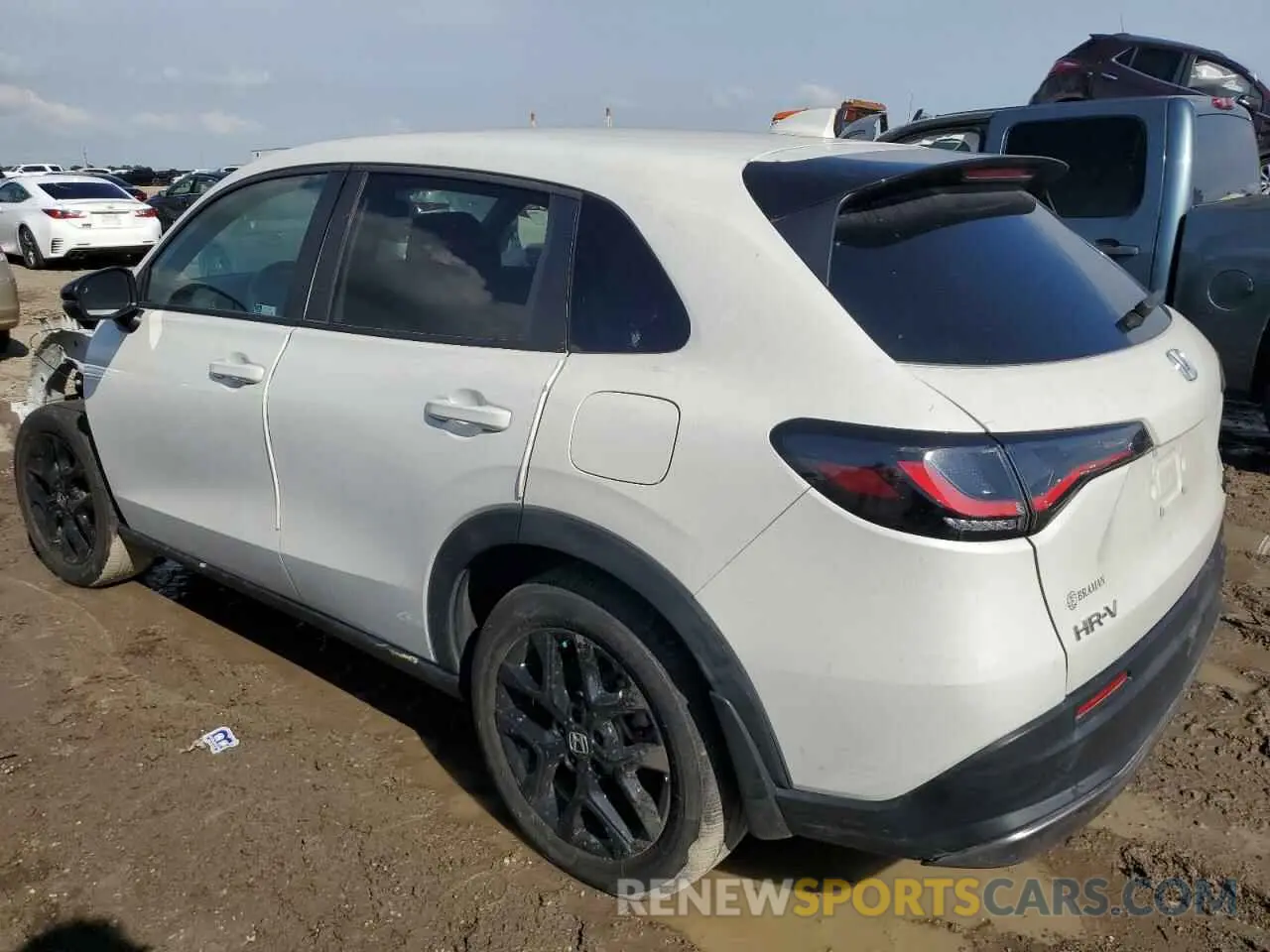 2 Photograph of a damaged car 3CZRZ1H52PM707492 HONDA HR-V 2023