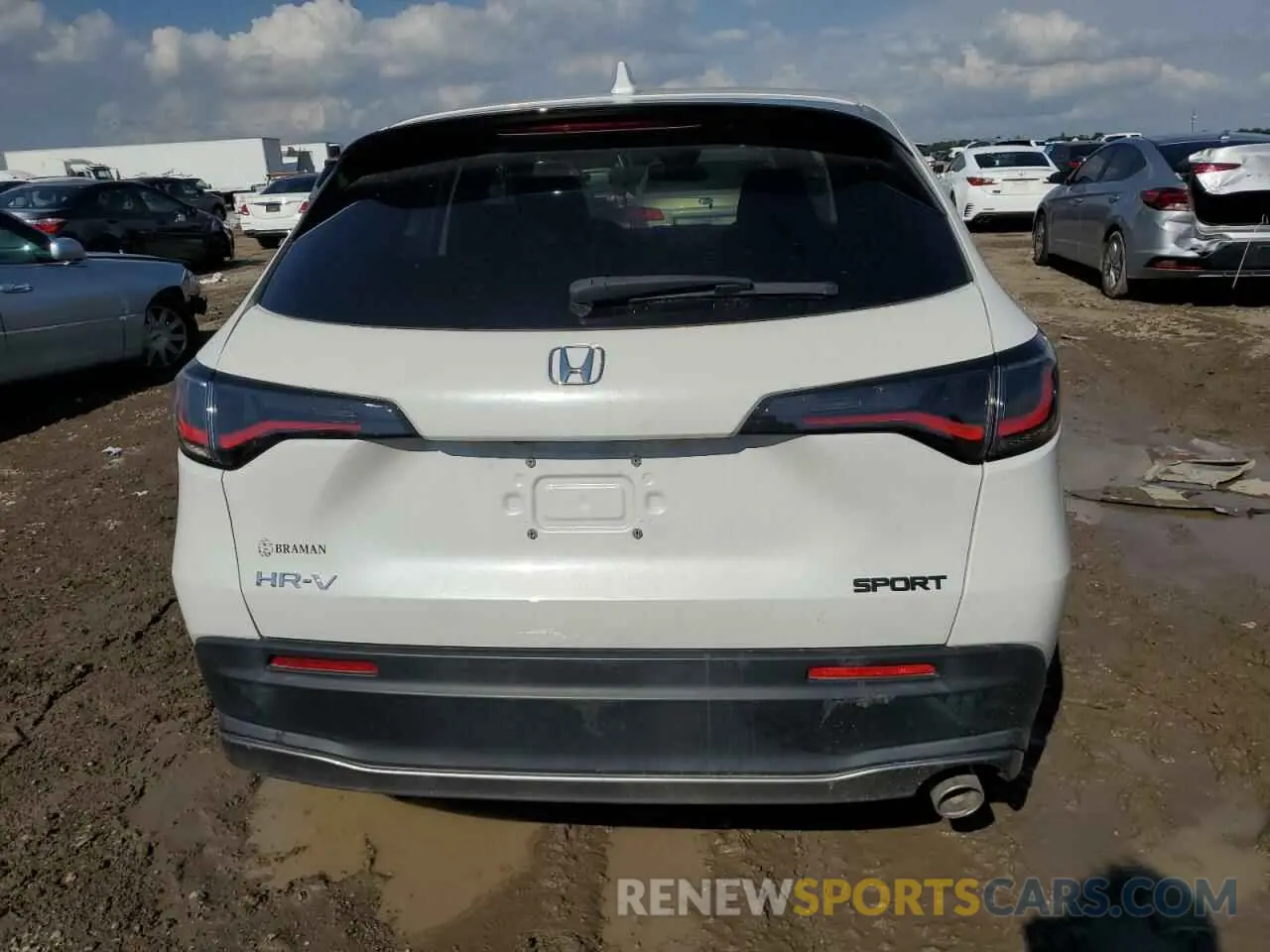 6 Photograph of a damaged car 3CZRZ1H52PM707492 HONDA HR-V 2023
