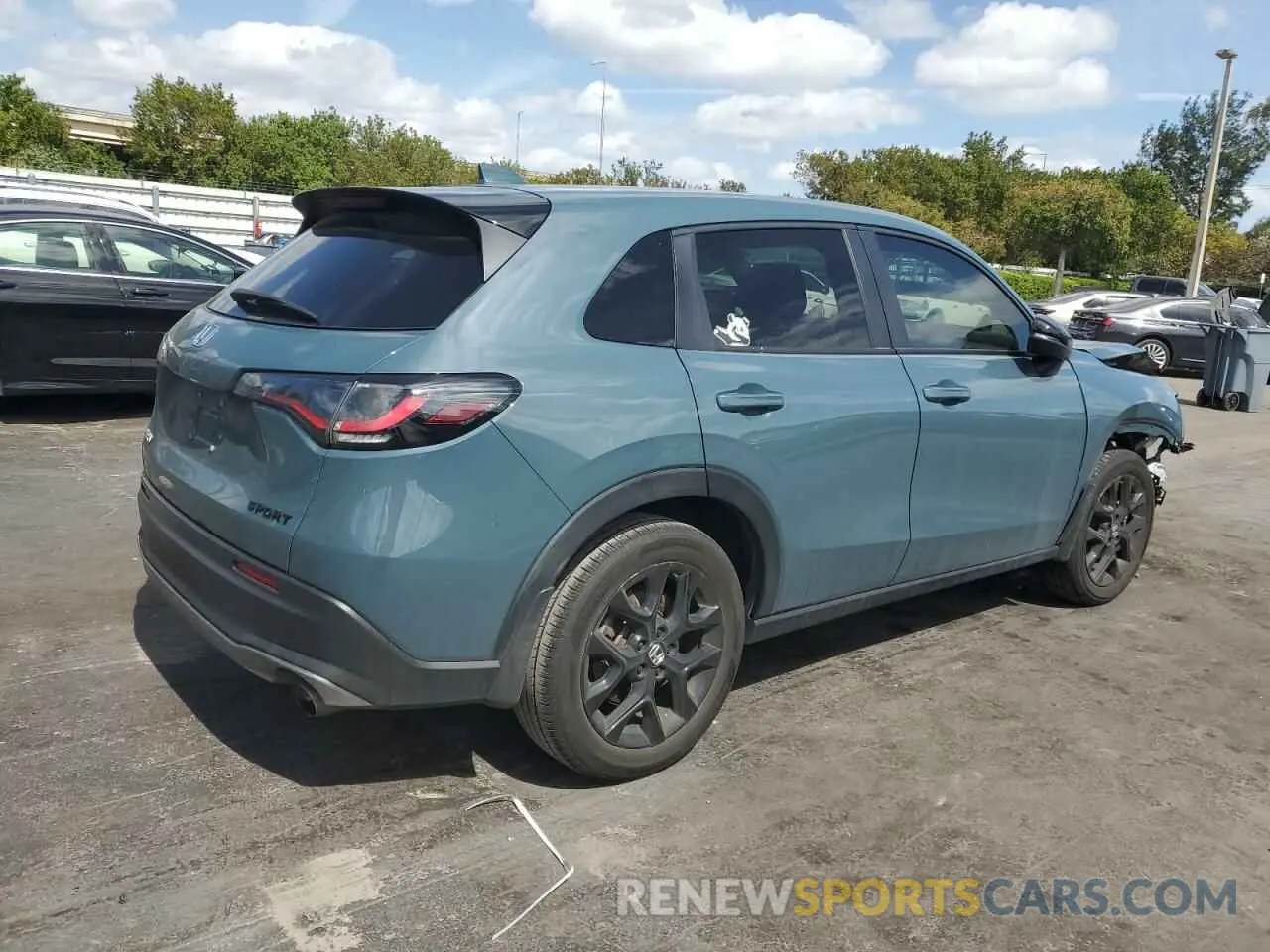 3 Фотография поврежденного автомобиля 3CZRZ1H53PM718730 HONDA HR-V 2023