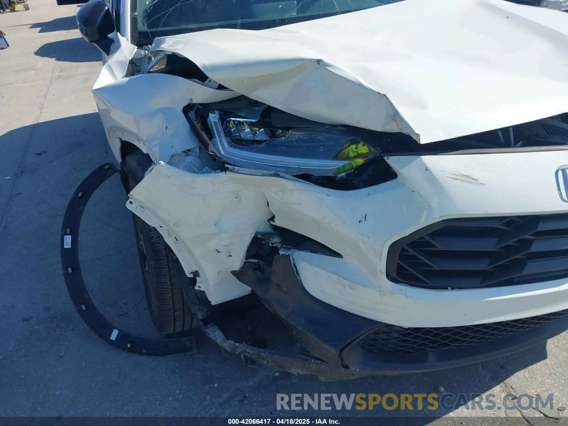 6 Photograph of a damaged car 3CZRZ1H53PM719263 HONDA HR-V 2023
