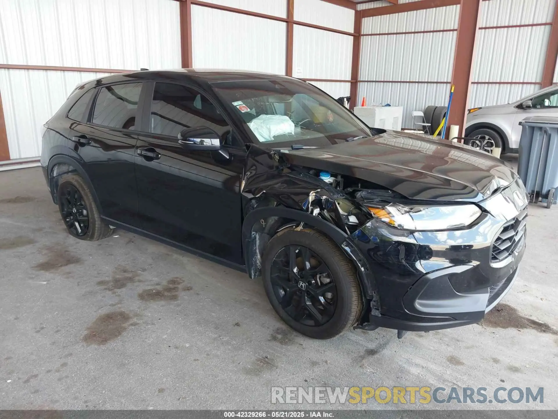 1 Photograph of a damaged car 3CZRZ1H53PM730098 HONDA HR-V 2023