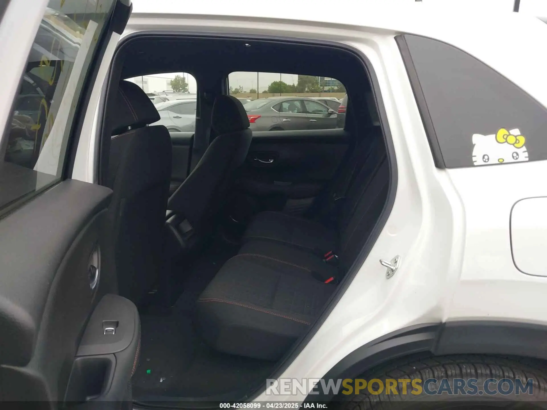 8 Photograph of a damaged car 3CZRZ1H55PM704022 HONDA HR-V 2023
