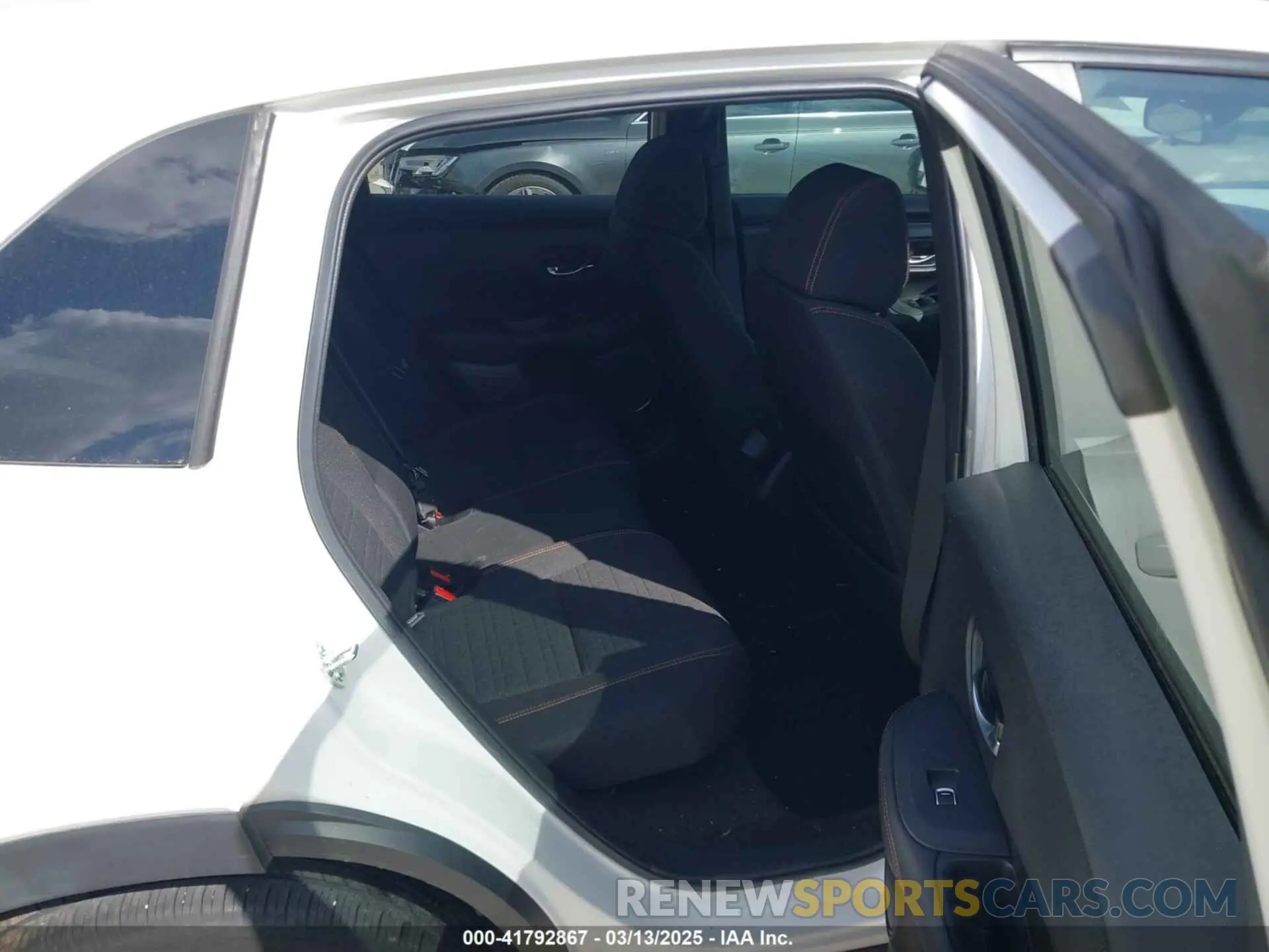 8 Фотография поврежденного автомобиля 3CZRZ1H57PM704068 HONDA HR-V 2023