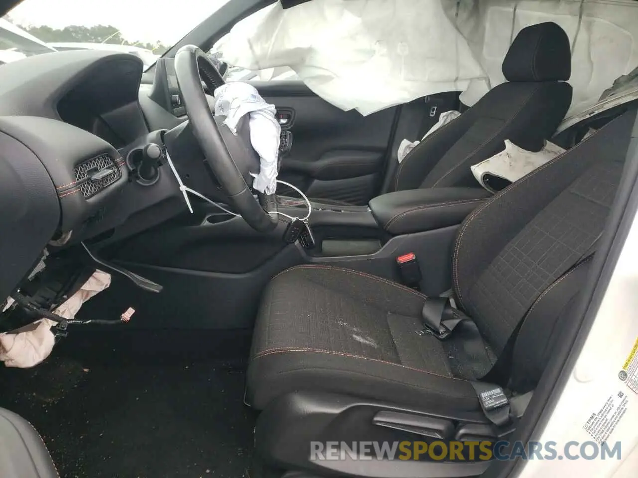 7 Фотография поврежденного автомобиля 3CZRZ1H57PM706984 HONDA HR-V 2023