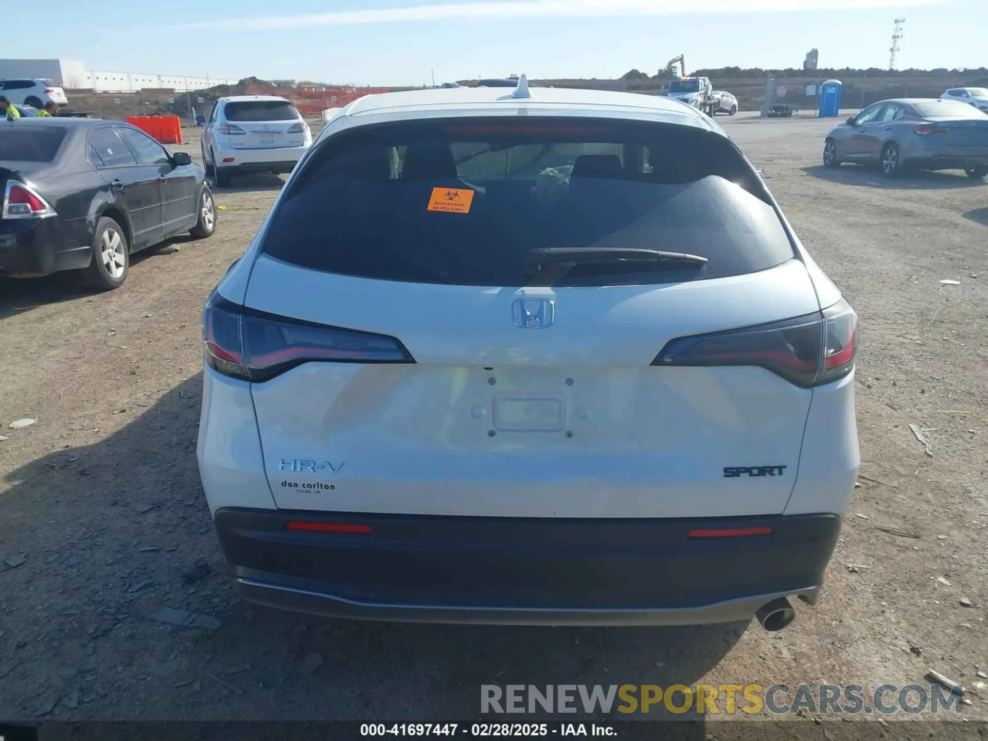 15 Photograph of a damaged car 3CZRZ1H57PM721193 HONDA HR-V 2023