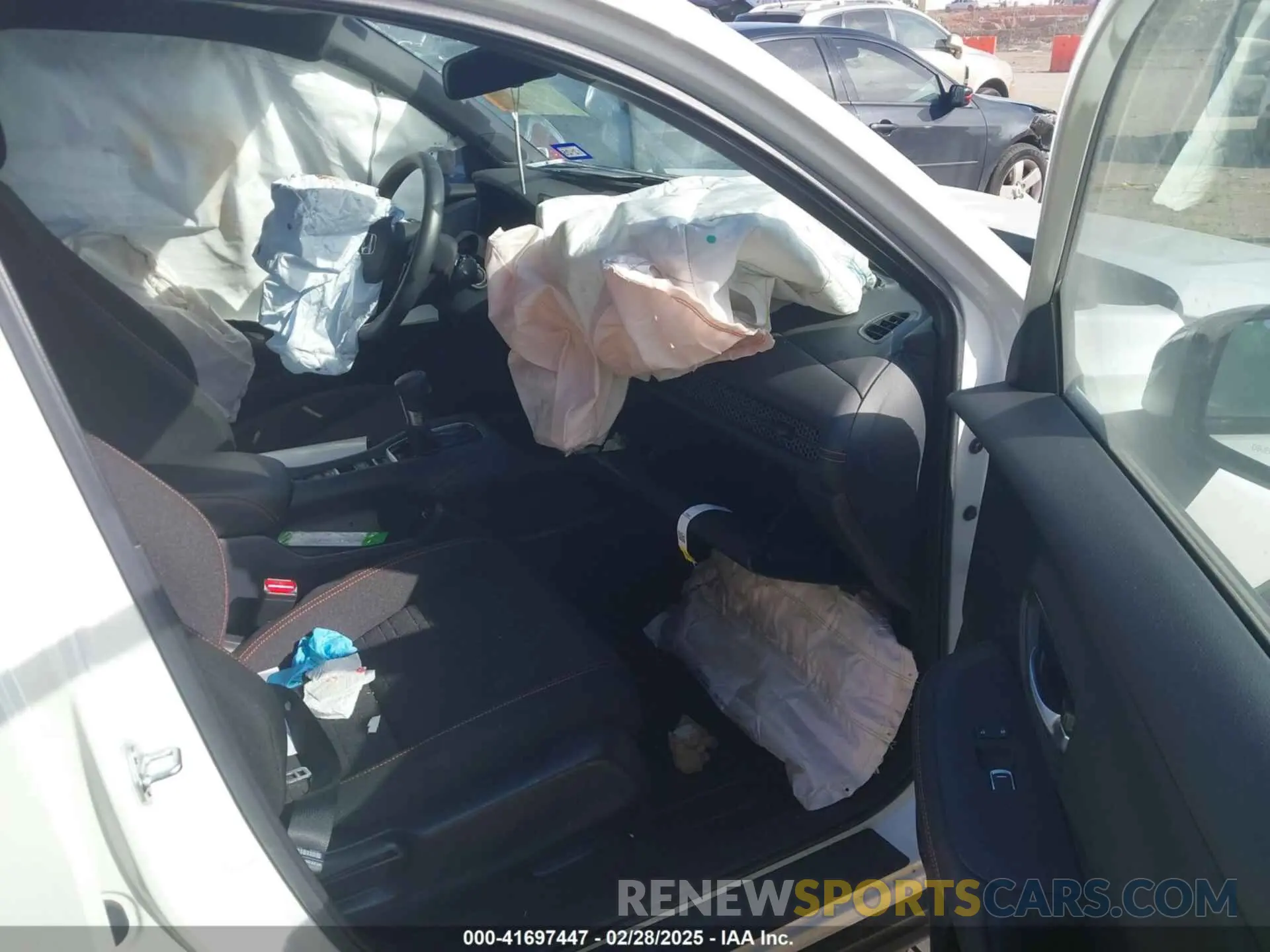 5 Photograph of a damaged car 3CZRZ1H57PM721193 HONDA HR-V 2023