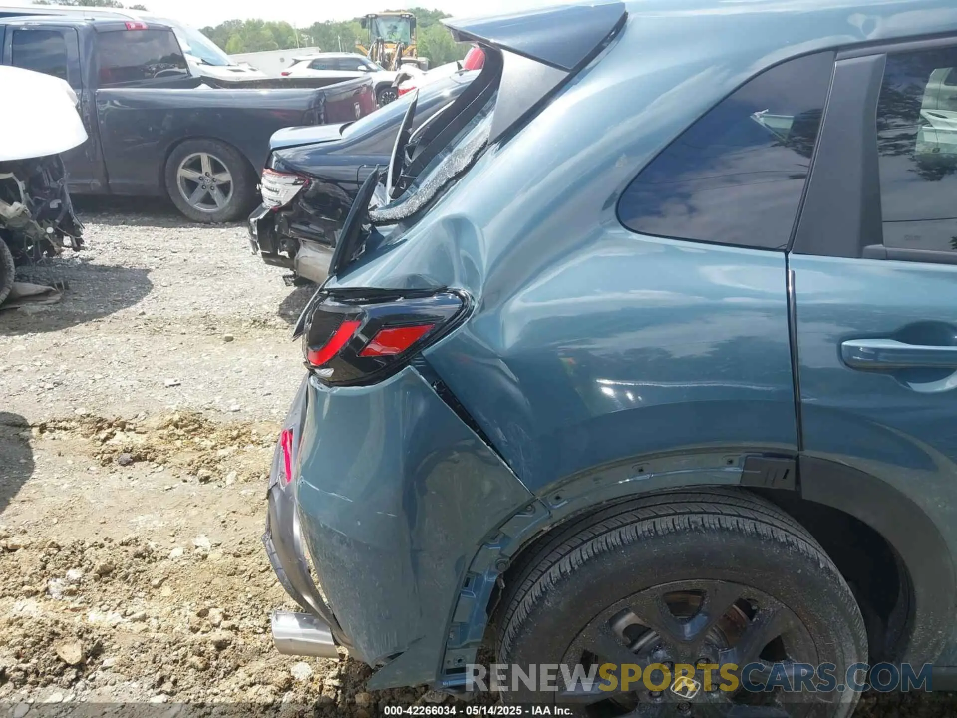 6 Фотография поврежденного автомобиля 3CZRZ1H57PM728421 HONDA HR-V 2023