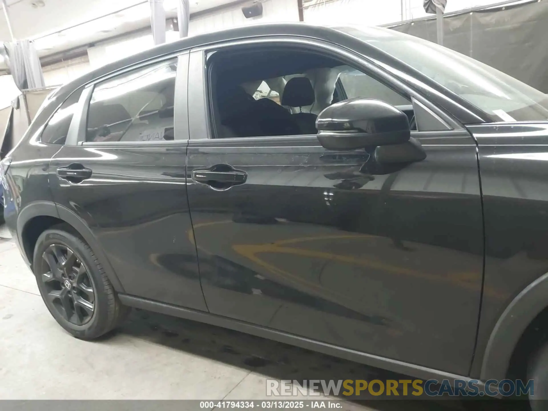 12 Photograph of a damaged car 3CZRZ1H59PM715475 HONDA HR-V 2023