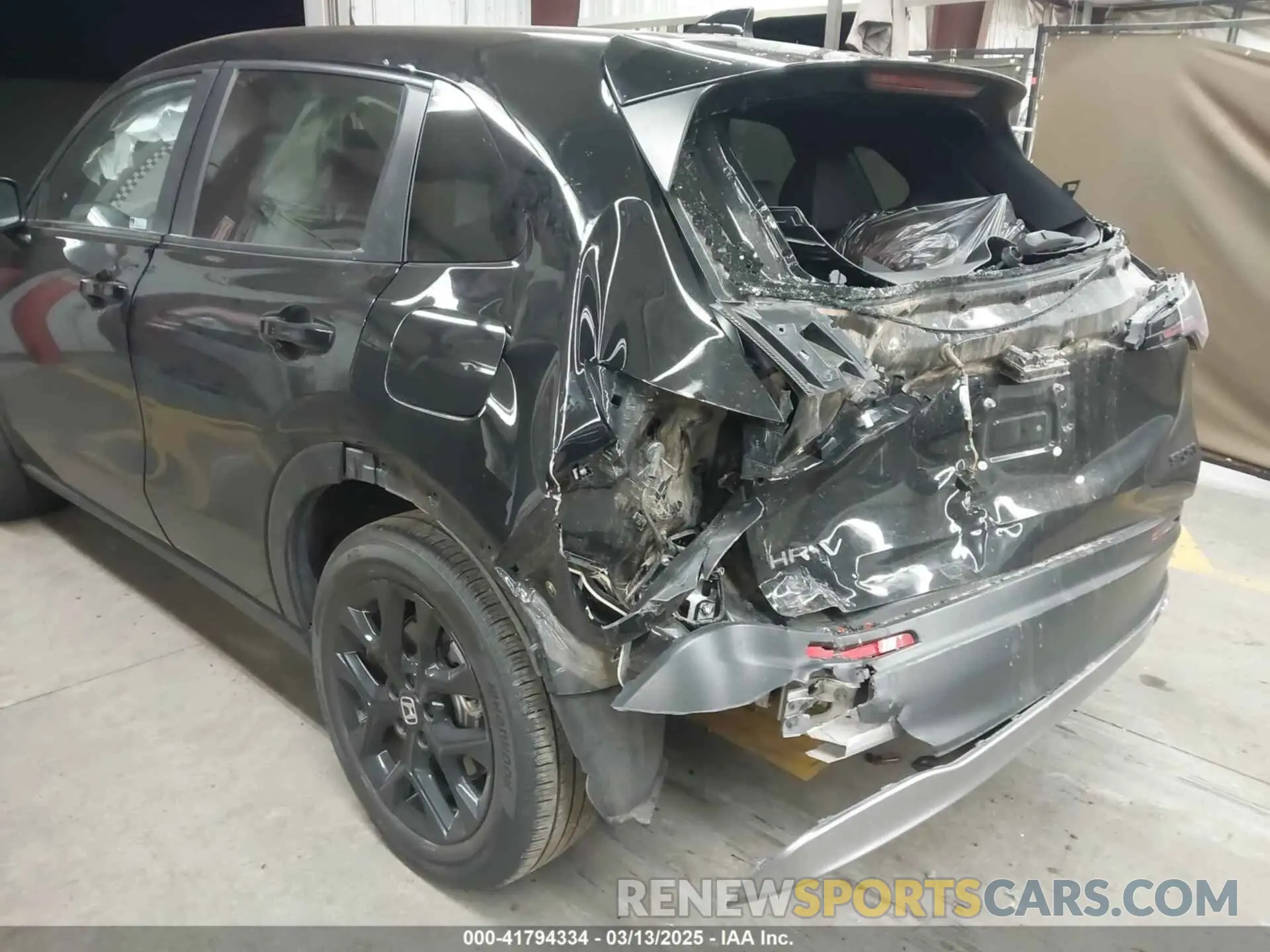 6 Photograph of a damaged car 3CZRZ1H59PM715475 HONDA HR-V 2023