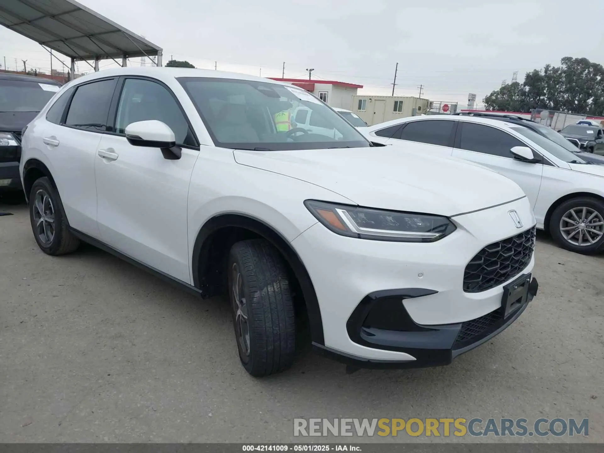 1 Photograph of a damaged car 3CZRZ1H7XPM724137 HONDA HR-V 2023