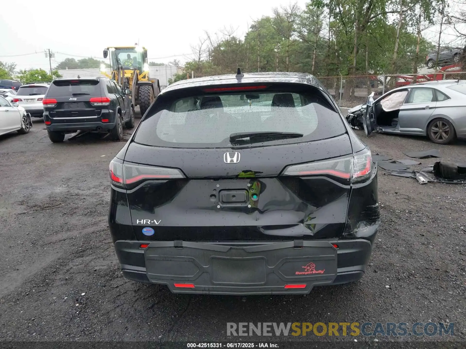 17 Photograph of a damaged car 3CZRZ2H31PM740388 HONDA HR-V 2023