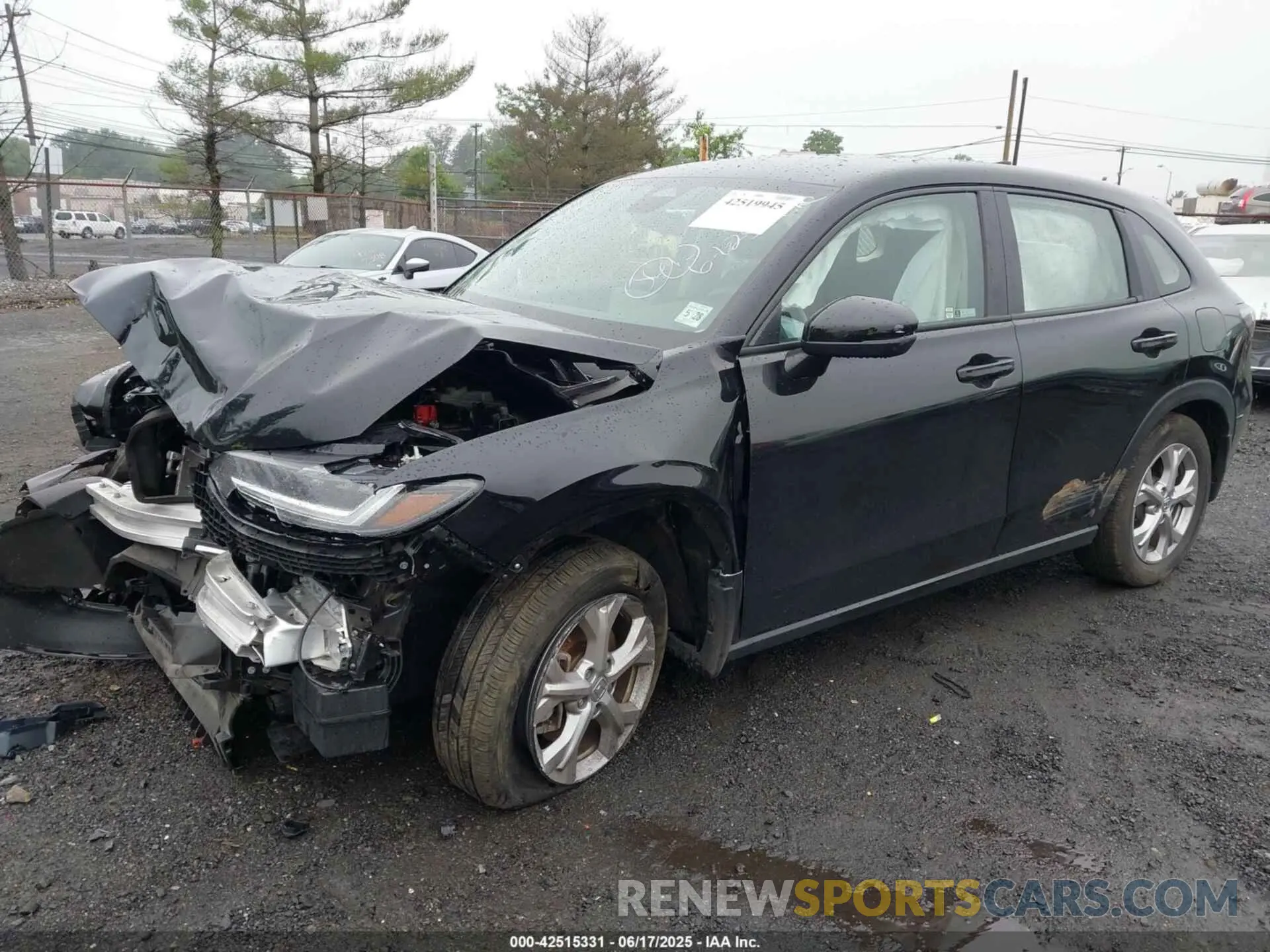 2 Photograph of a damaged car 3CZRZ2H31PM740388 HONDA HR-V 2023