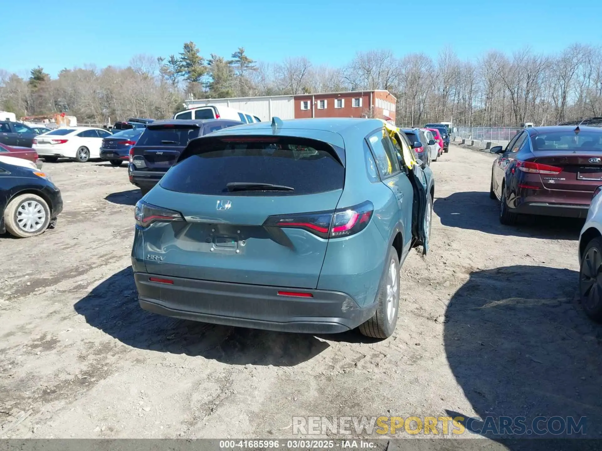 16 Фотография поврежденного автомобиля 3CZRZ2H34PM724203 HONDA HR-V 2023