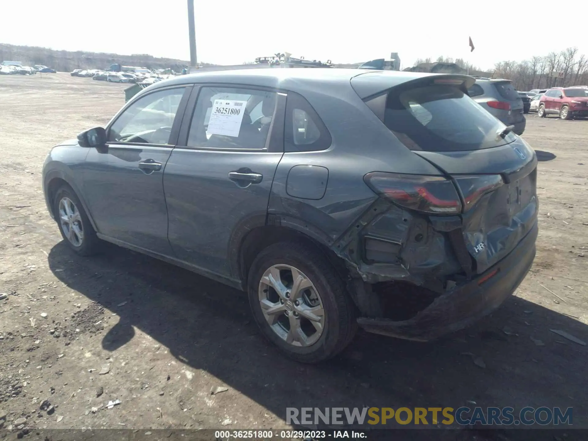 3 Фотография поврежденного автомобиля 3CZRZ2H35PM724243 HONDA HR-V 2023