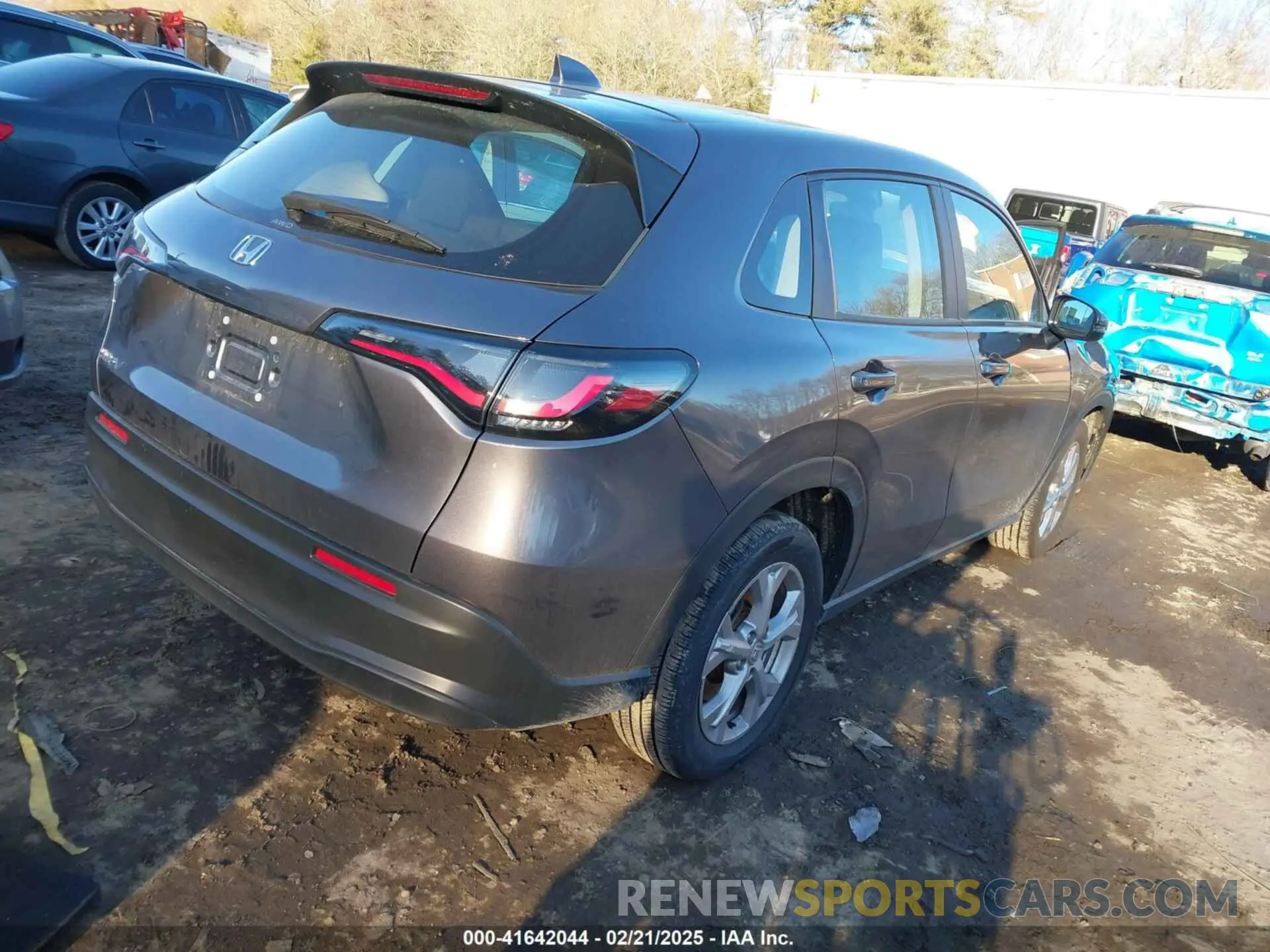 4 Фотография поврежденного автомобиля 3CZRZ2H35PM749224 HONDA HR-V 2023