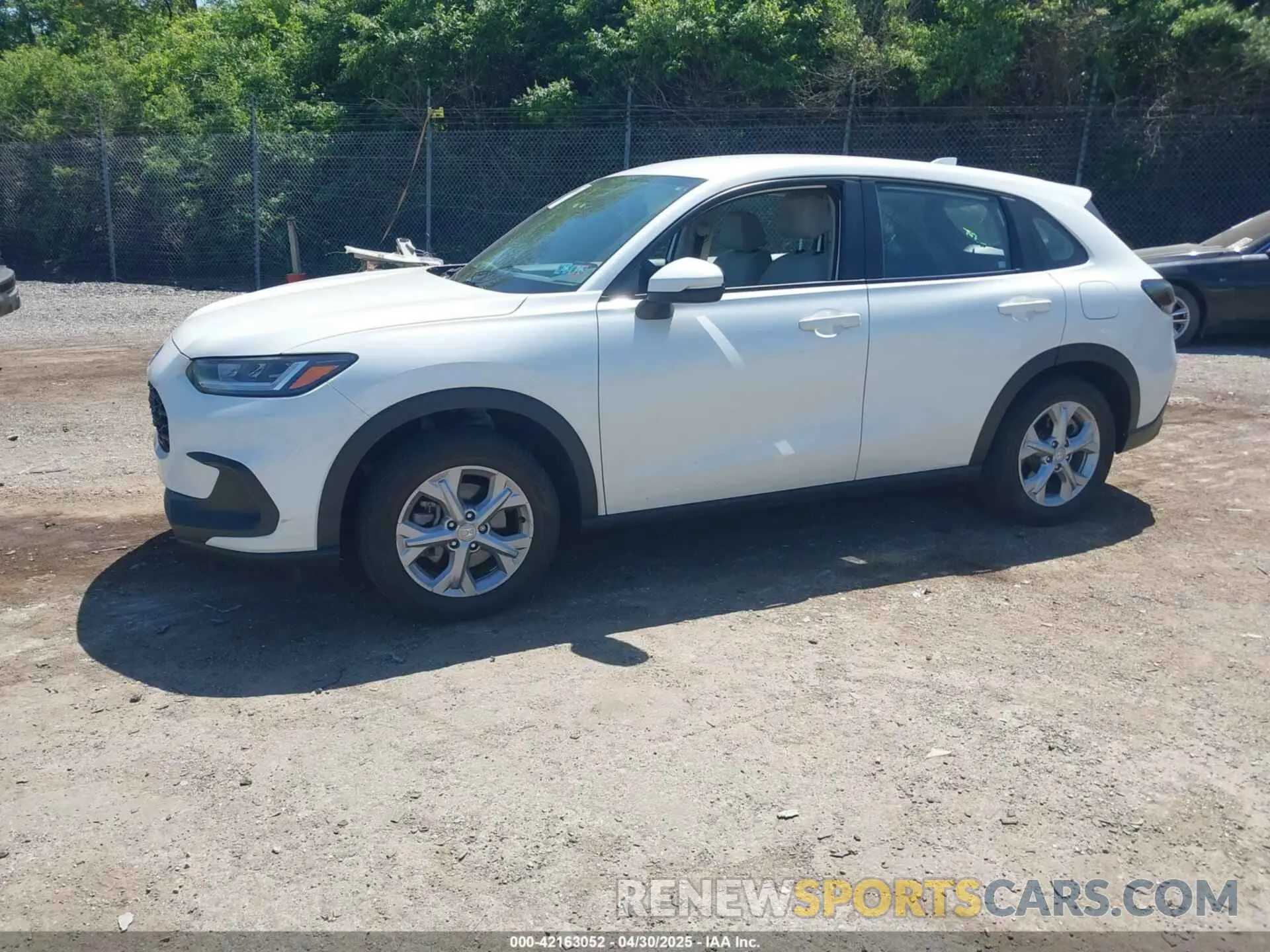 2 Photograph of a damaged car 3CZRZ2H36PM706995 HONDA HR-V 2023