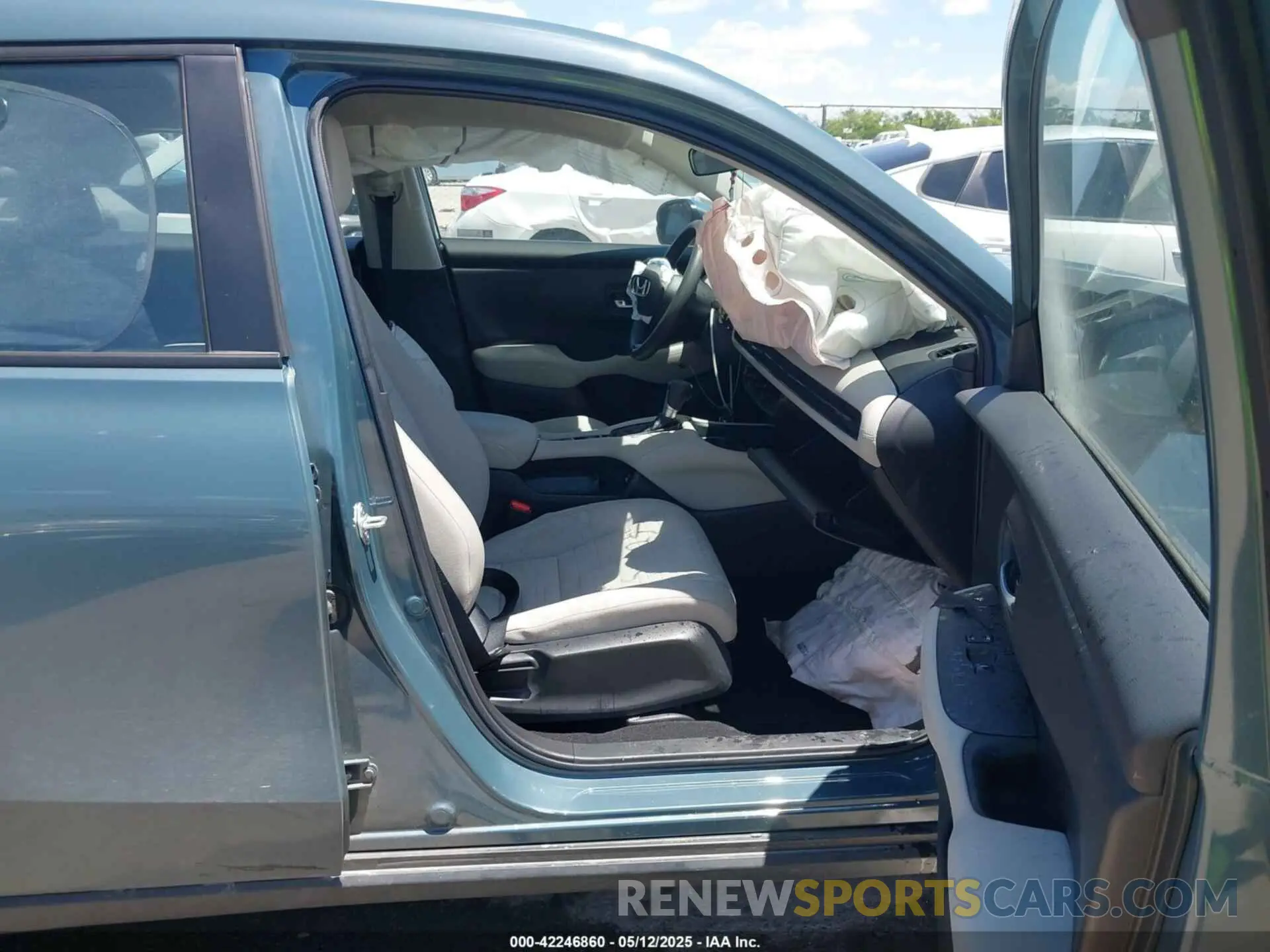 5 Photograph of a damaged car 3CZRZ2H36PM742623 HONDA HR-V 2023